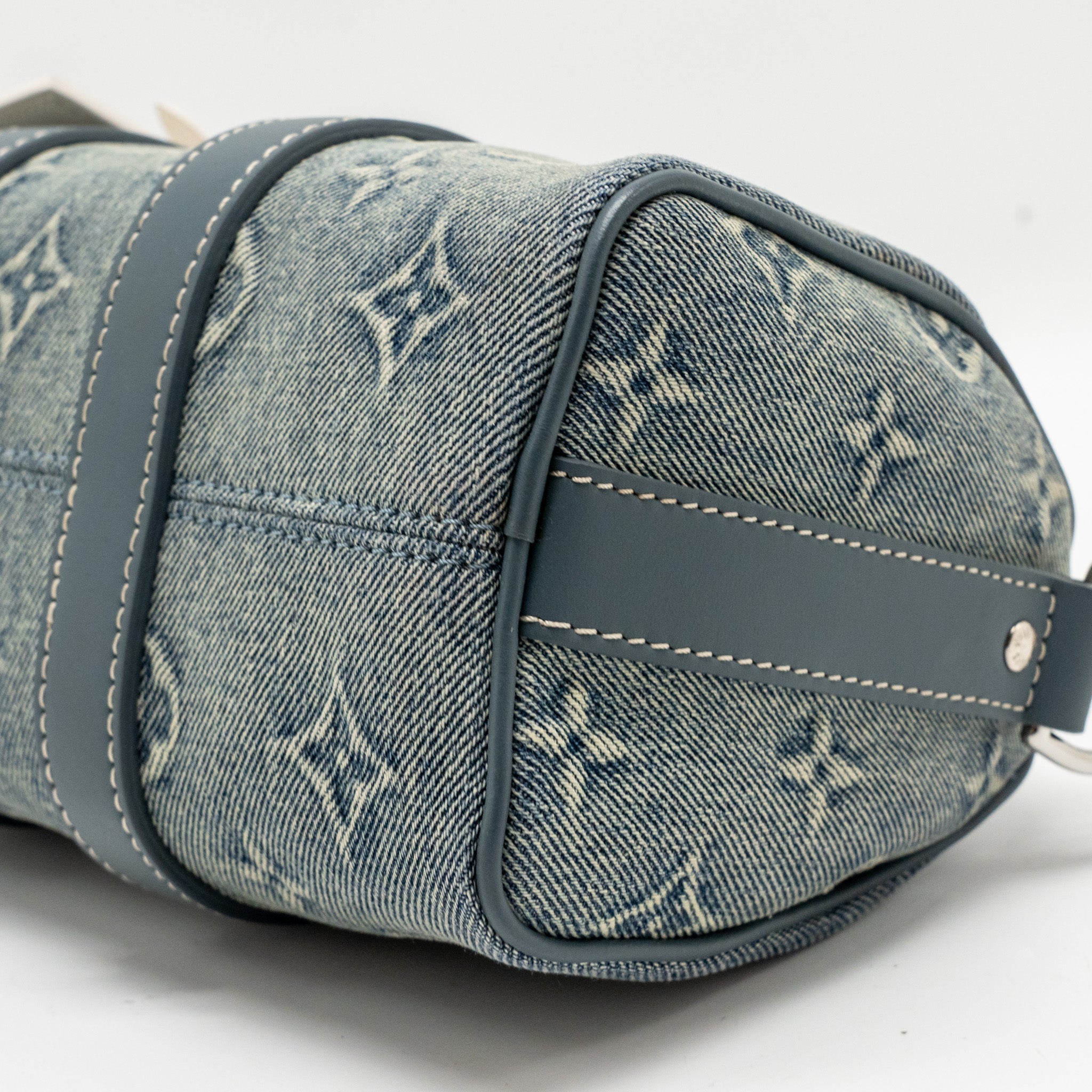 LOUIS VUITTON KEEPALL BANDOULIERE 25 WASHED DENIM CANVAS BLUE SHW