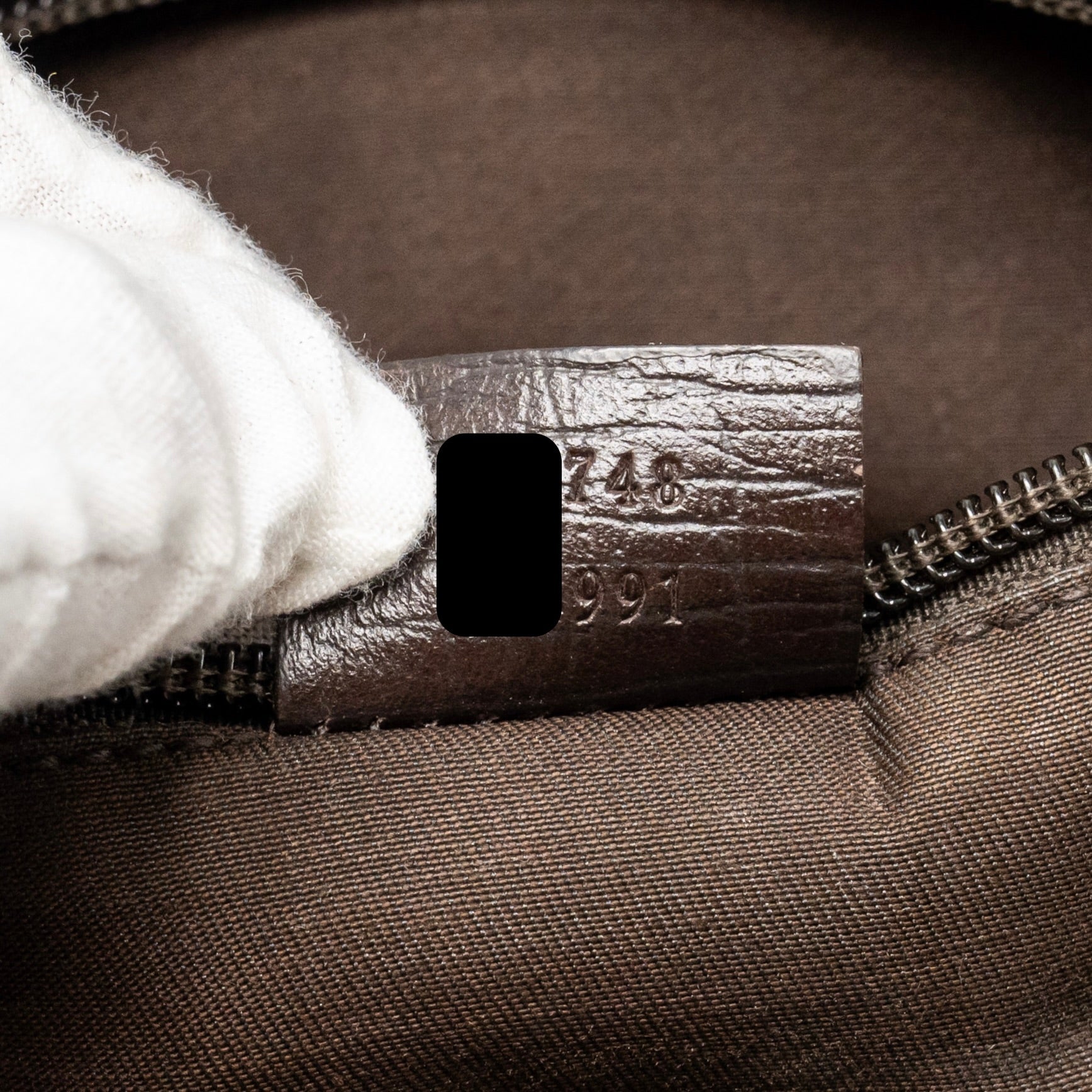GUCCI LARGE FLAP MESSENGER BAG GG SUPREME CANVAS SHW