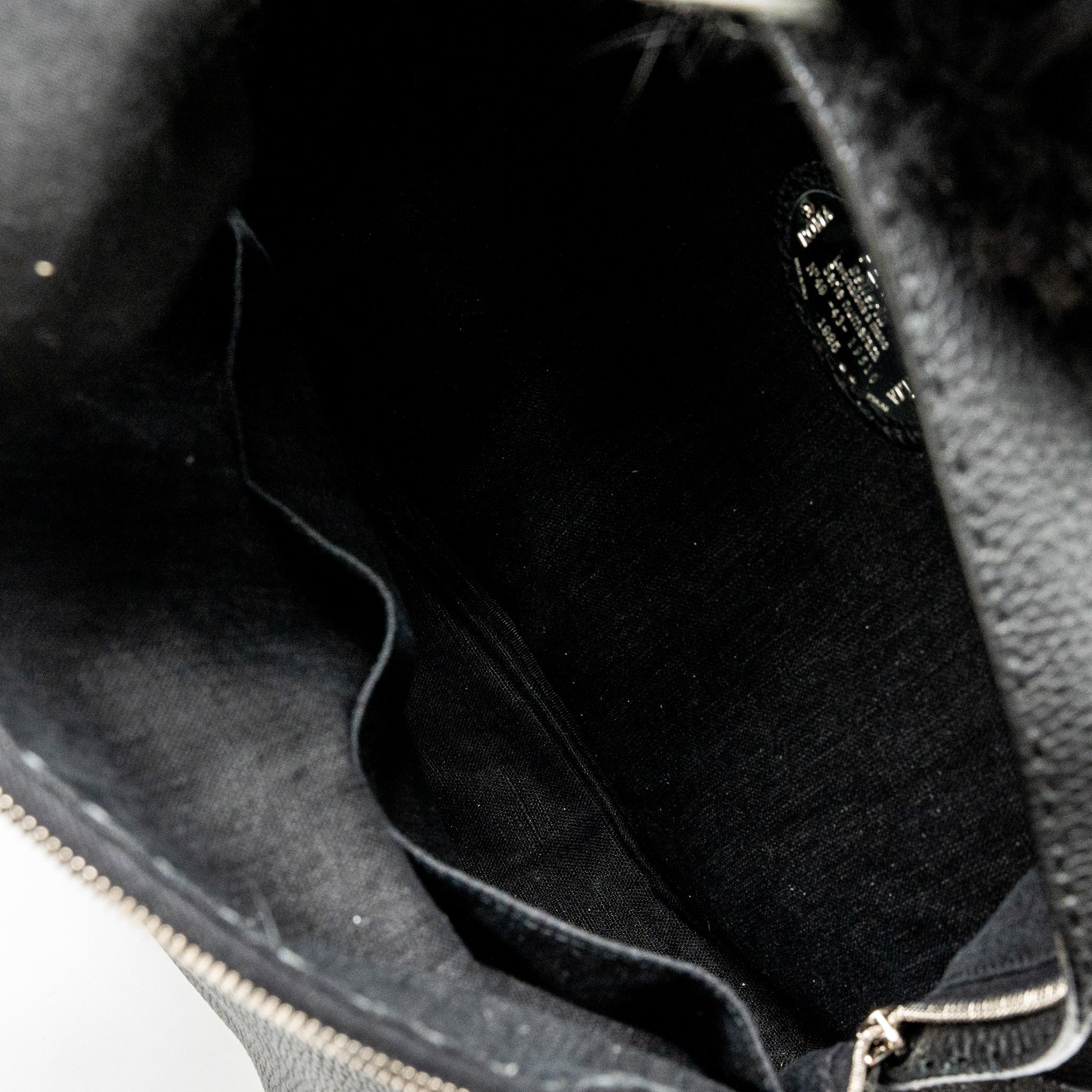 FENDI LARGE BACKPACK CALFSKIN/FUR/CROCODILE BLACK/MULTICOLOUR SHW