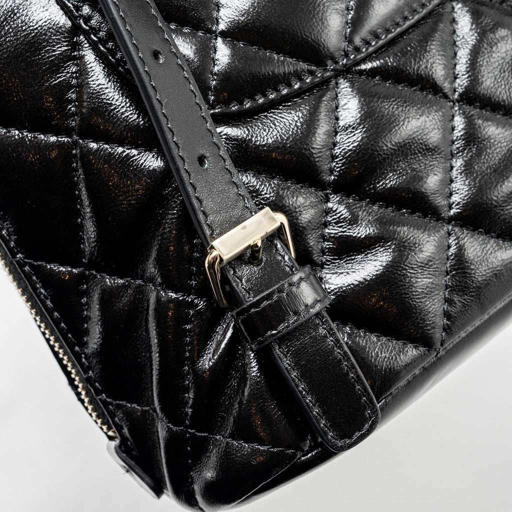CHANEL 22A MINI BACKPACK PATENT BLACK LGHW (MICROCHIP)