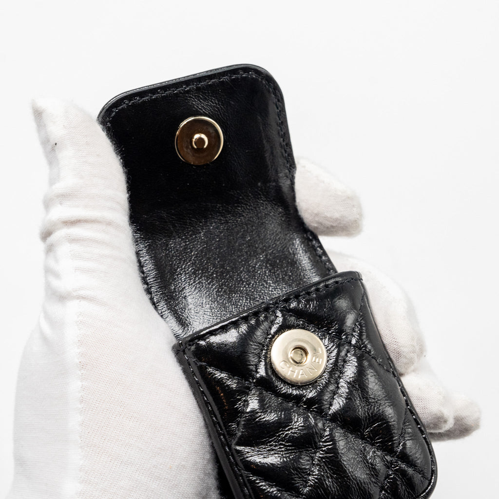 CHANEL 22A MINI BACKPACK PATENT BLACK LGHW (MICROCHIP)