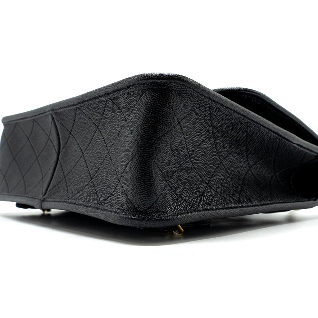 CHANEL 22K LARGE BACKPACK CAVIAR BLACK GHW(MICROCHIP)
