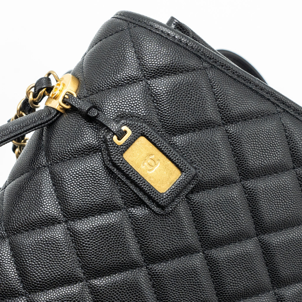 CHANEL 22K LARGE BACKPACK CAVIAR BLACK GHW(MICROCHIP)