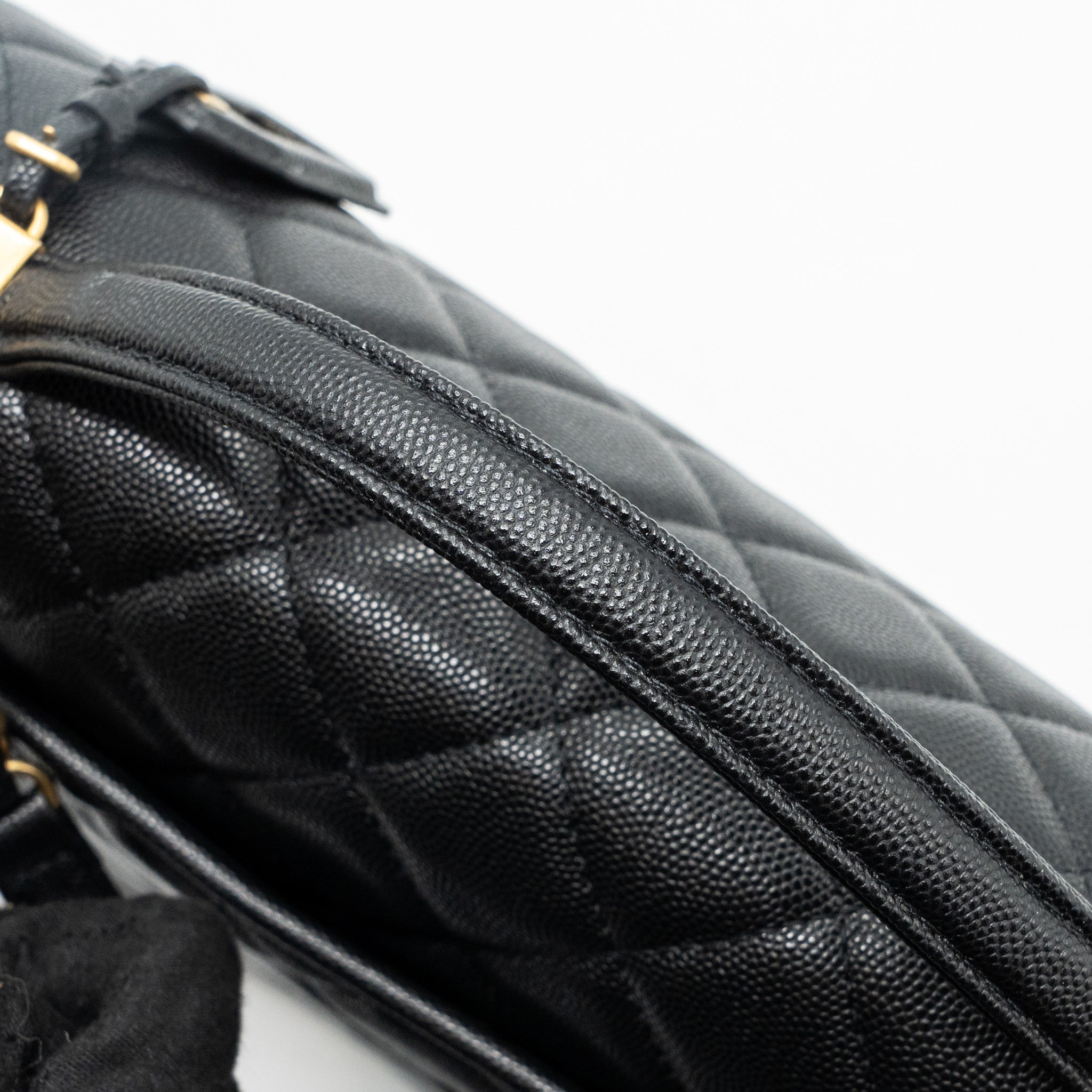 CHANEL 22K LARGE BACKPACK CAVIAR BLACK GHW(MICROCHIP)