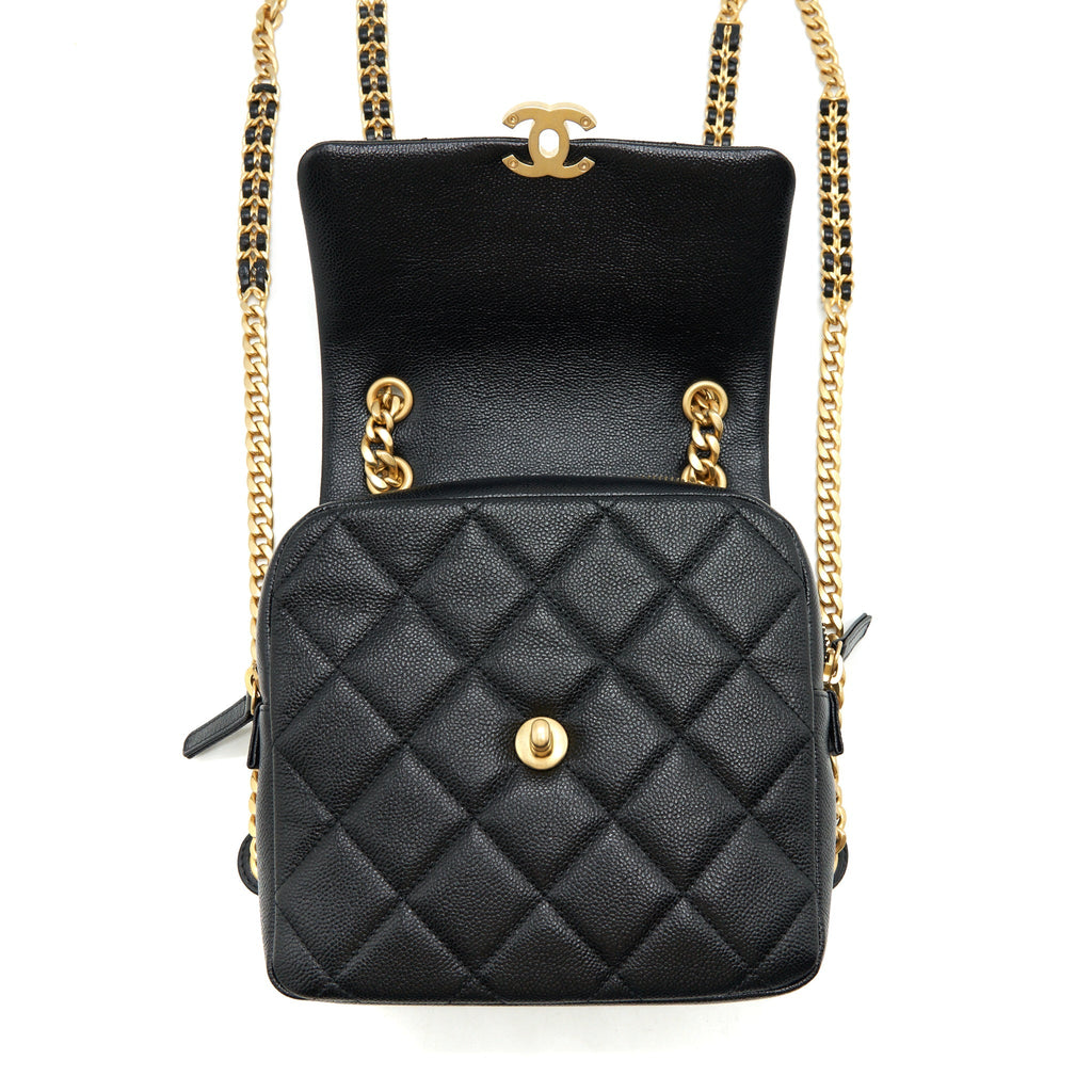 CHANEL 22P FLAP BACKPACK CAVIAR BLACK GHW