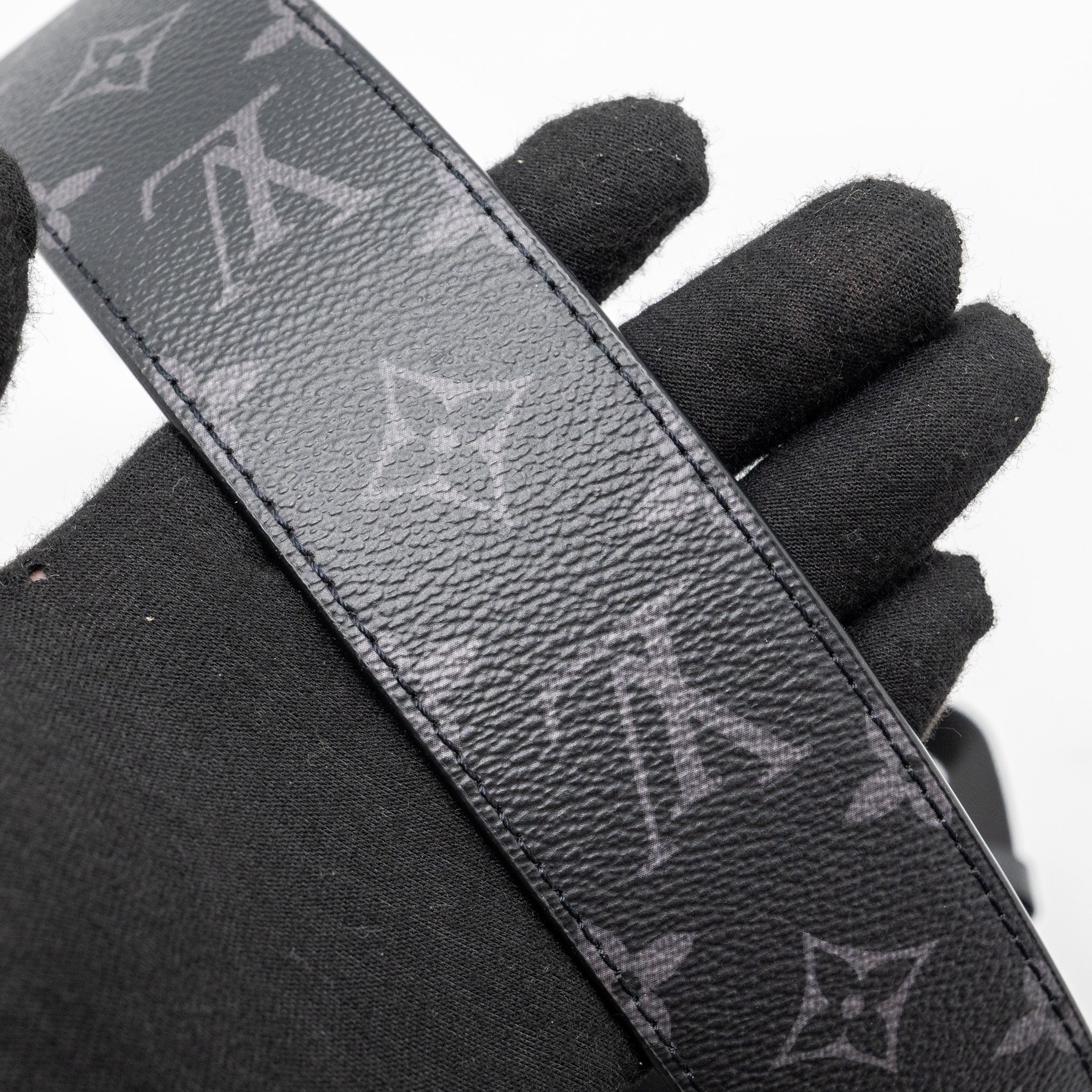 LOUIS VUITTON MESSENGER BAG MONOGRAM ECLIPSE SHW