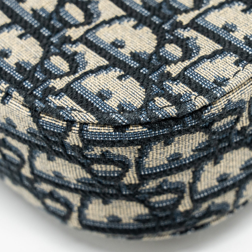 DIOR HOMME MINI SADDLE MESSENGER BAG WITH FLAP OBLIQUE JACQUARD/GRAINED CALFSKIN MULTICOLOUR HARDWARE