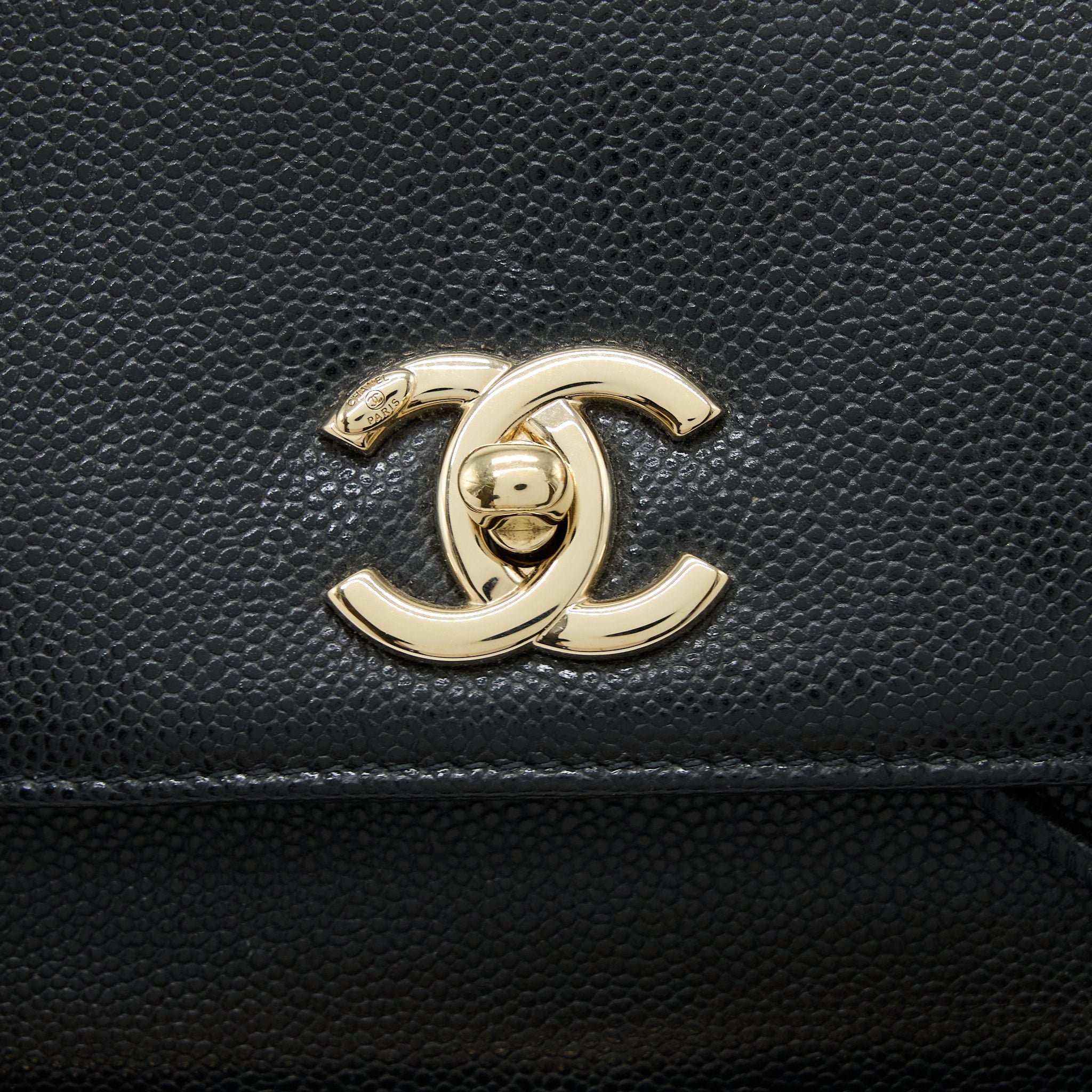CHANEL 22B AFFINITY BACKPACK CAVIAR BLACK LGHW (MICROCHIP)