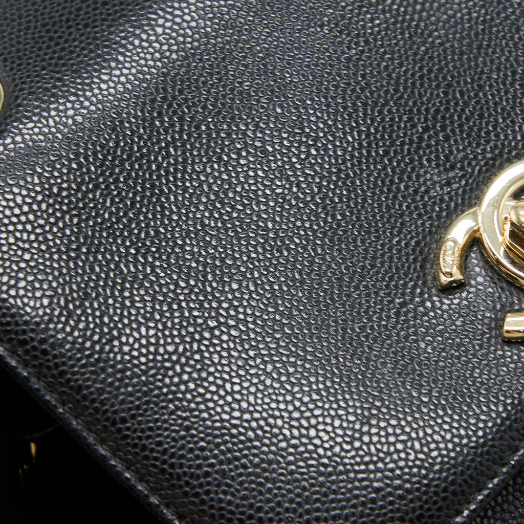 CHANEL 22B AFFINITY BACKPACK CAVIAR BLACK LGHW (MICROCHIP)