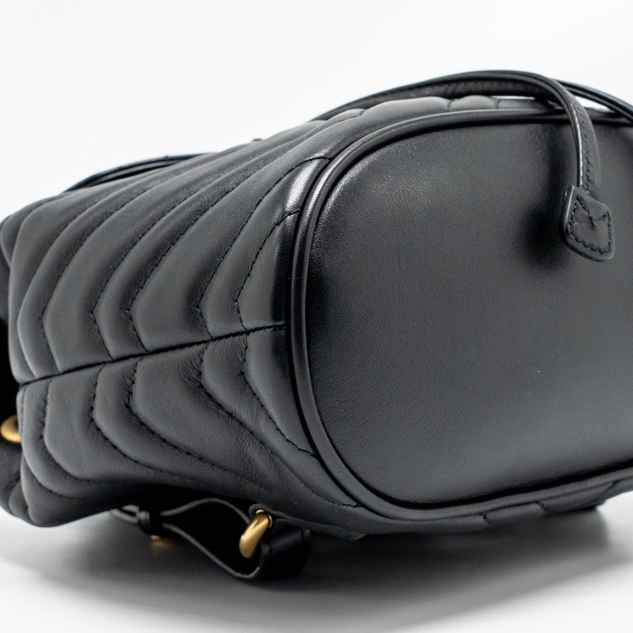 GUCCI GG MARMONT BACKPACK CALFSKIN BLACK GHW