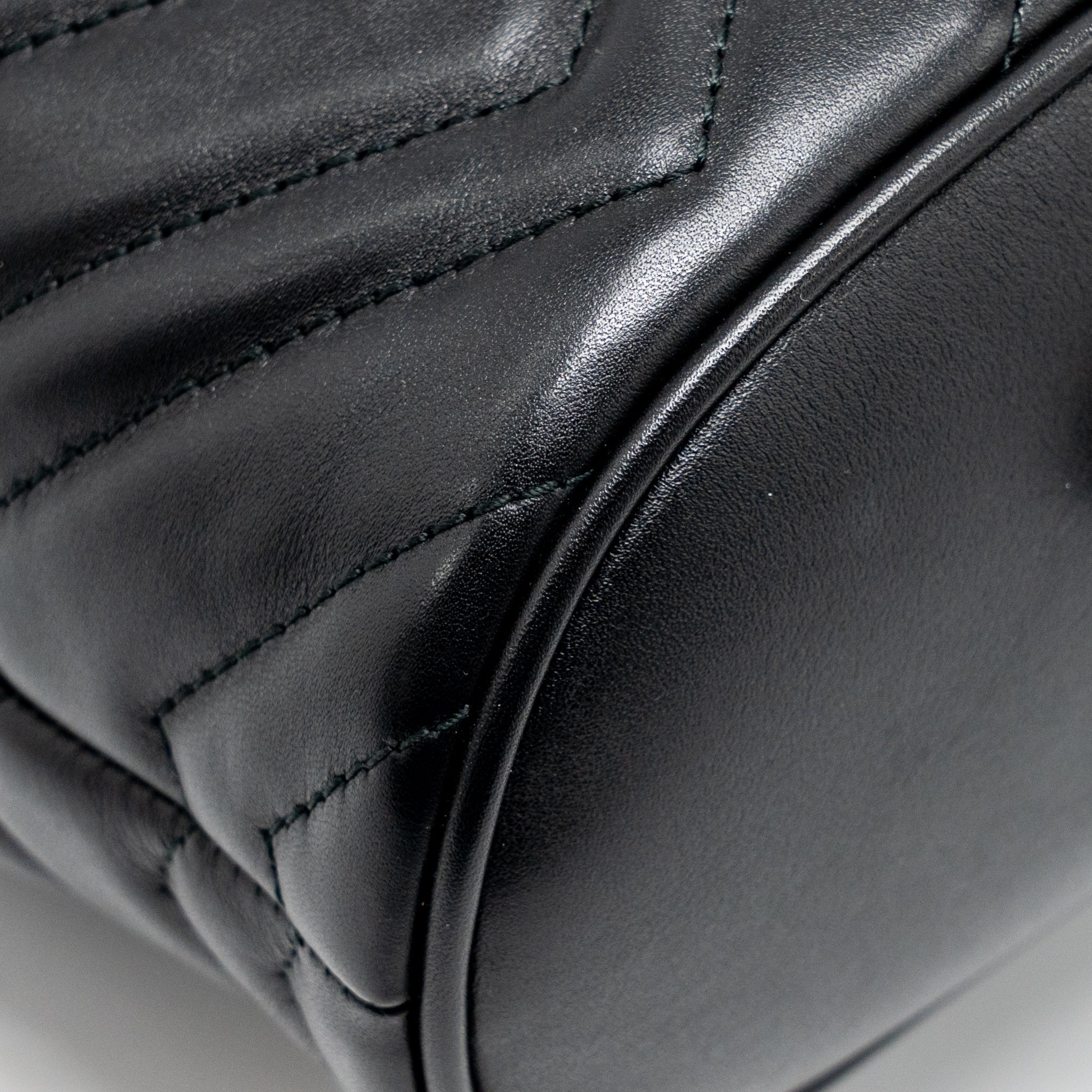 GUCCI GG MARMONT BACKPACK CALFSKIN BLACK GHW