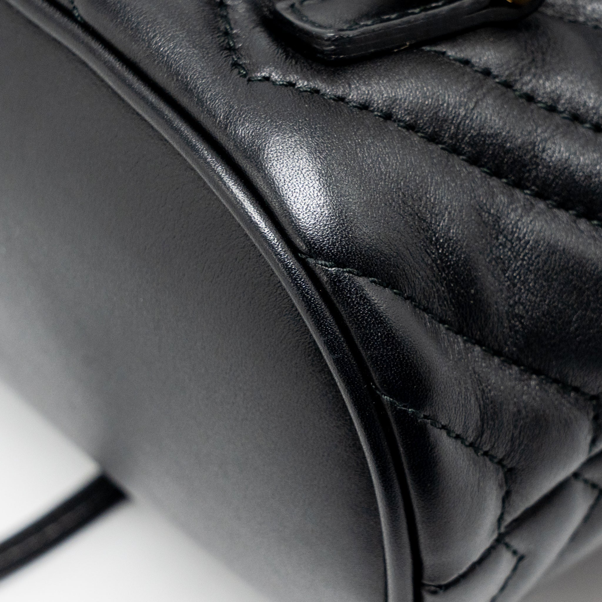 GUCCI GG MARMONT BACKPACK CALFSKIN BLACK GHW