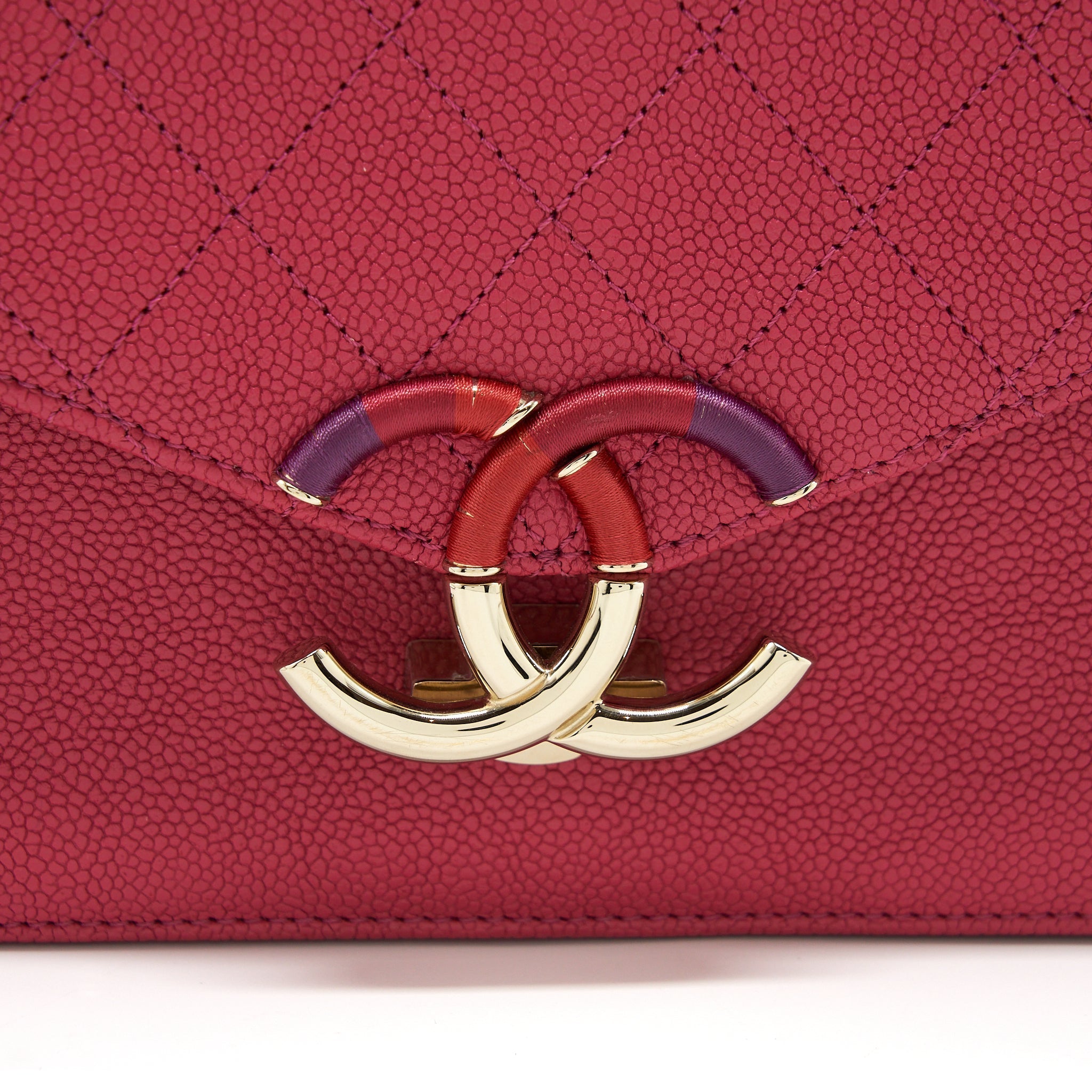 CHANEL SEASONAL MESSENGER CROSSBODY BAG CAVIAR PINK LGHW