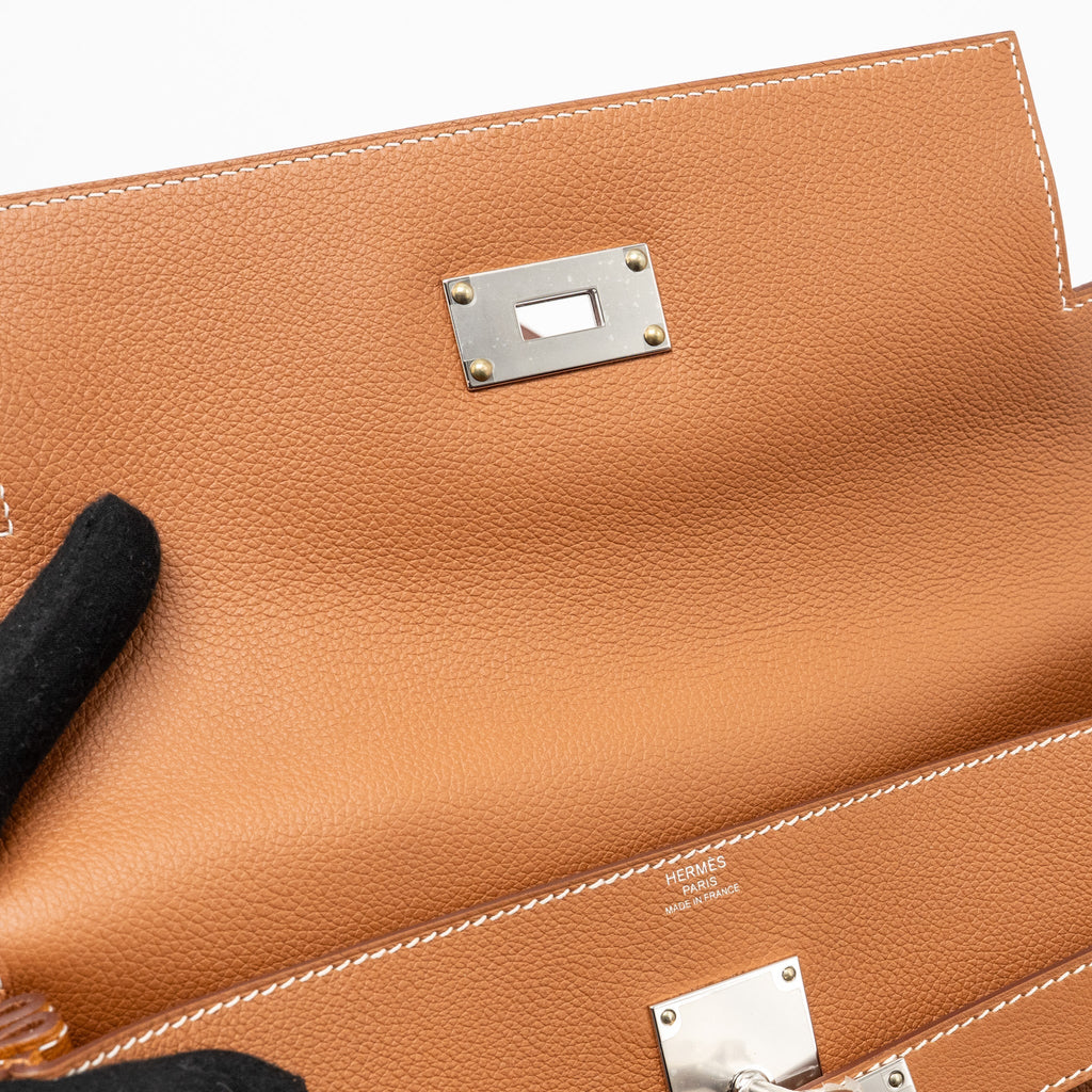 HERMES KELLY MESSENGER PM BAG EVERCOLOR GOLD SHW