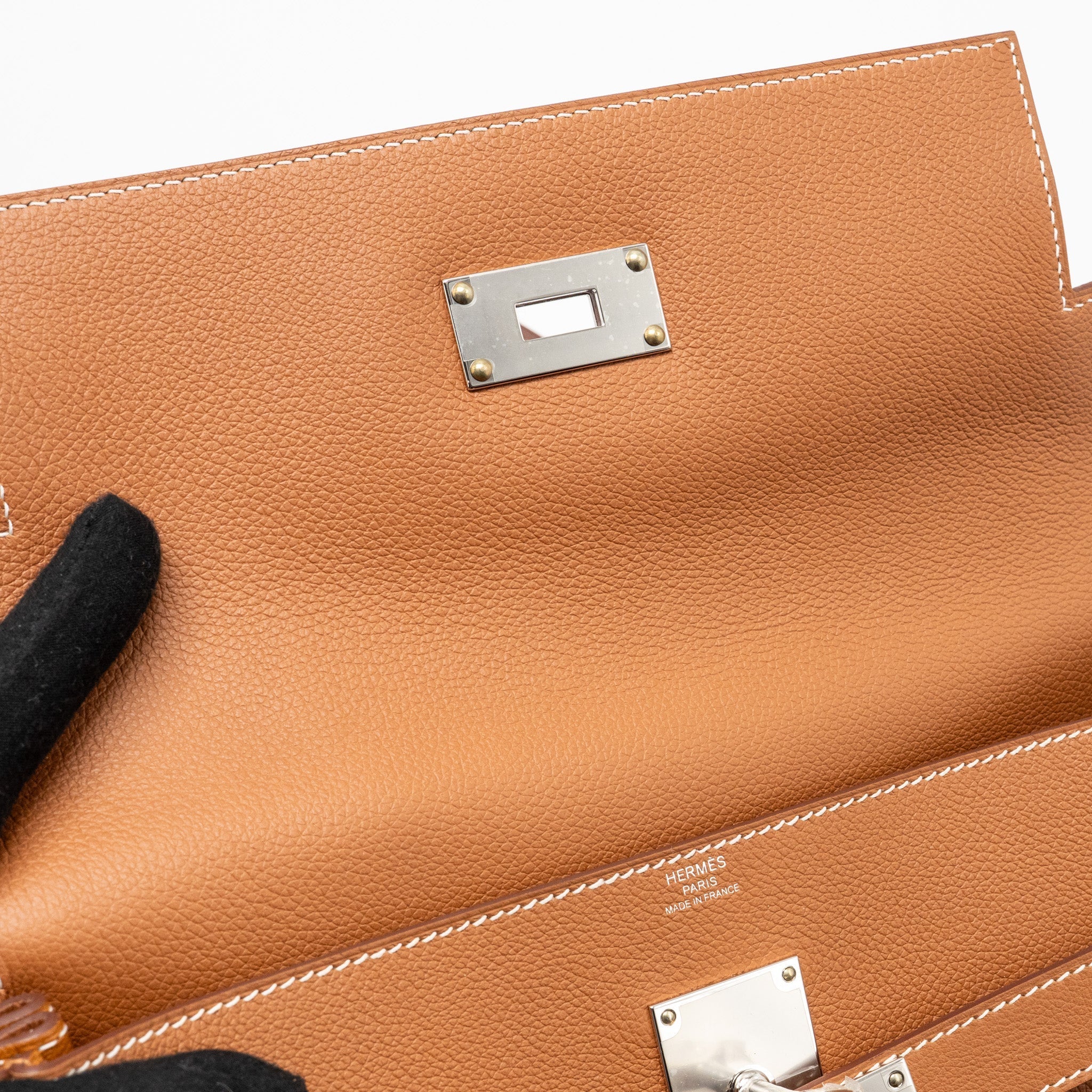 HERMES KELLY MESSENGER PM BAG EVERCOLOR GOLD SHW