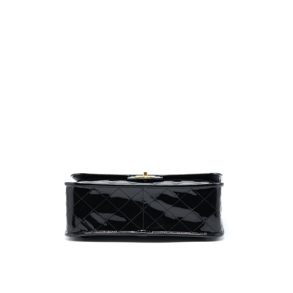 CHANEL 22K LARGE BACKPACK PATENT BLACK BRUSHED GHW (MICROCHIP)