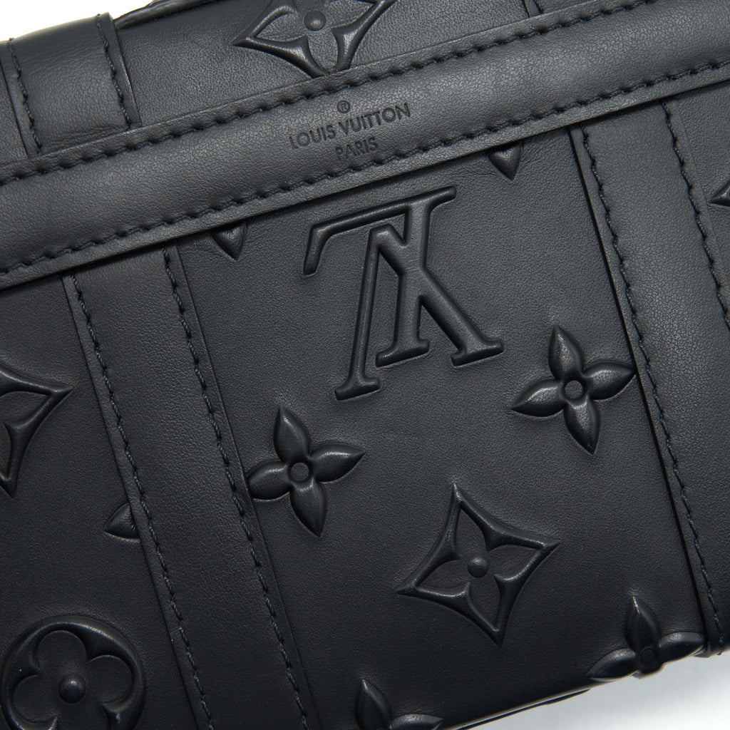 LOUIS VUITTON TRUNK SLINGBAG BLACK