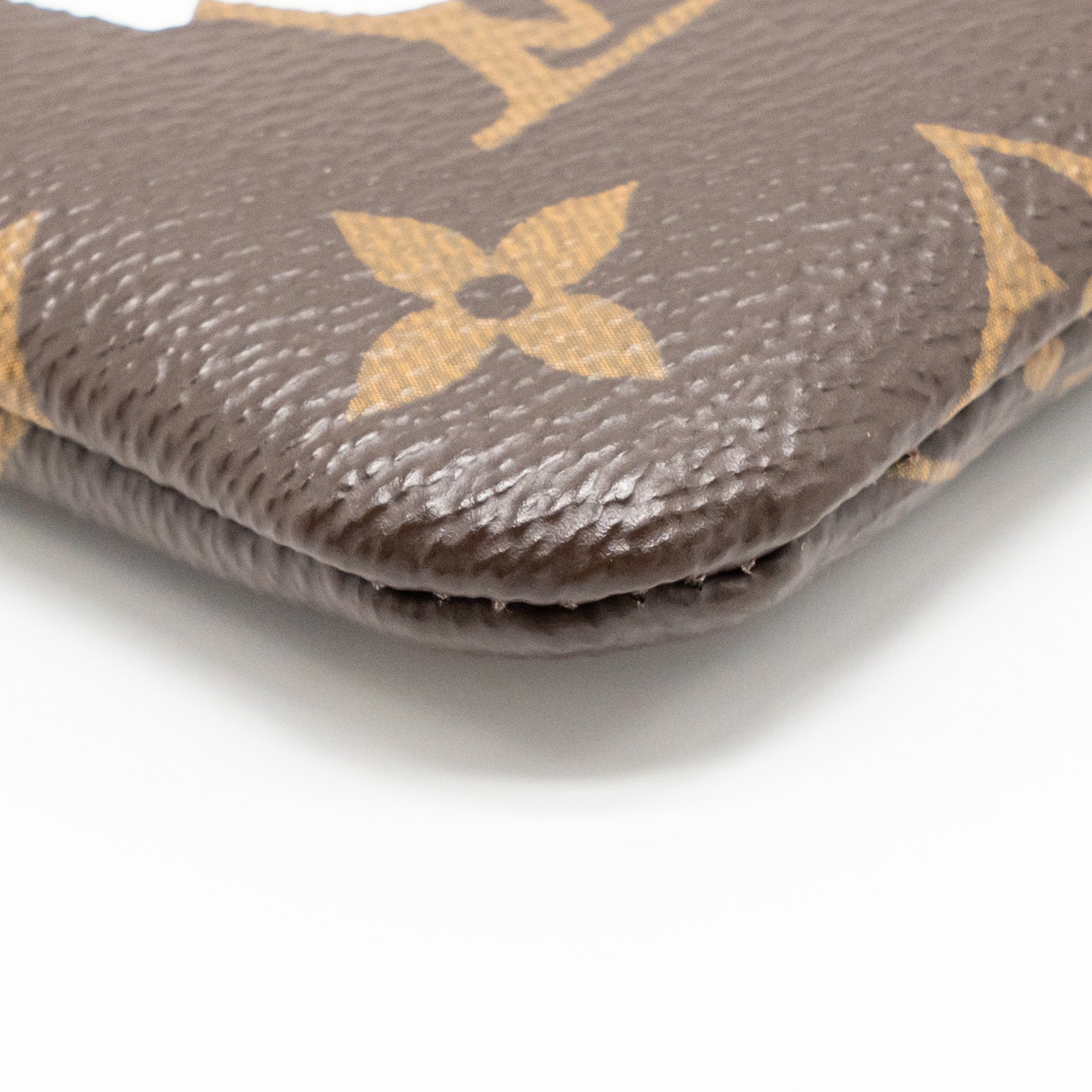 LOUIS VUITTON TRAVEL STICKERS CITY POUCH MONOGRAM CANVAS GHW
