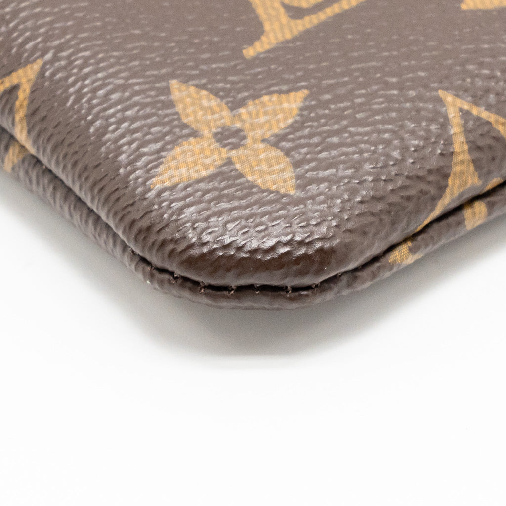 LOUIS VUITTON TRAVEL STICKERS CITY POUCH MONOGRAM CANVAS GHW