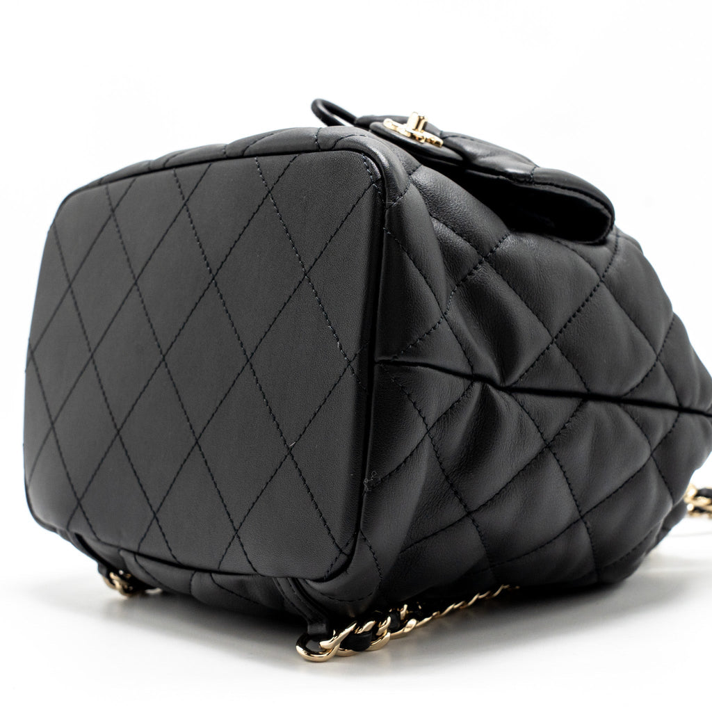 CHANEL DRAWSTRING TWO POCKETS BACKPACK CALFSKIN BLACK LGHW (MICROCHIP)