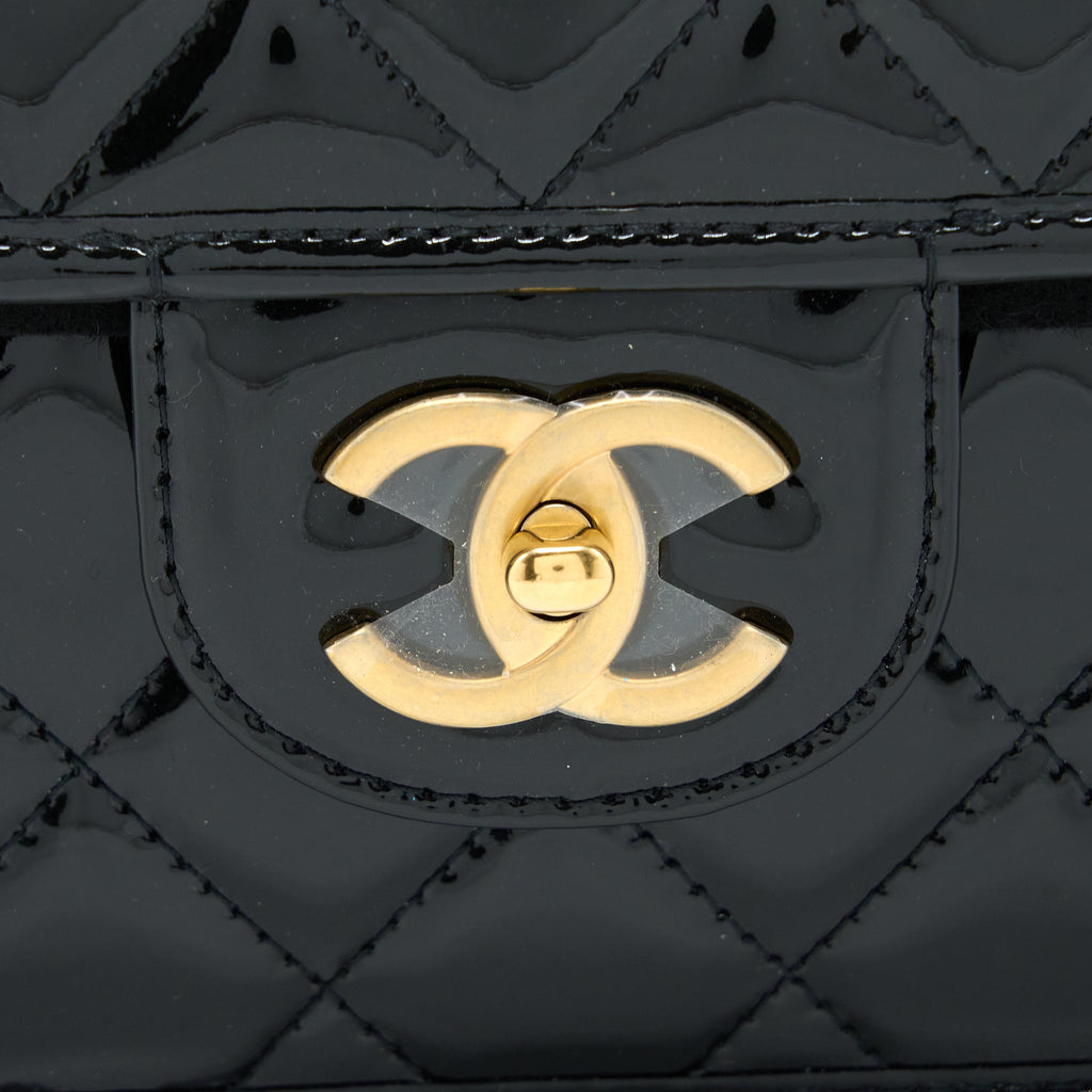 CHANEL 22K LARGE BACKPACK PATENT BLACK BRUSHED GHW (MICROCHIP)