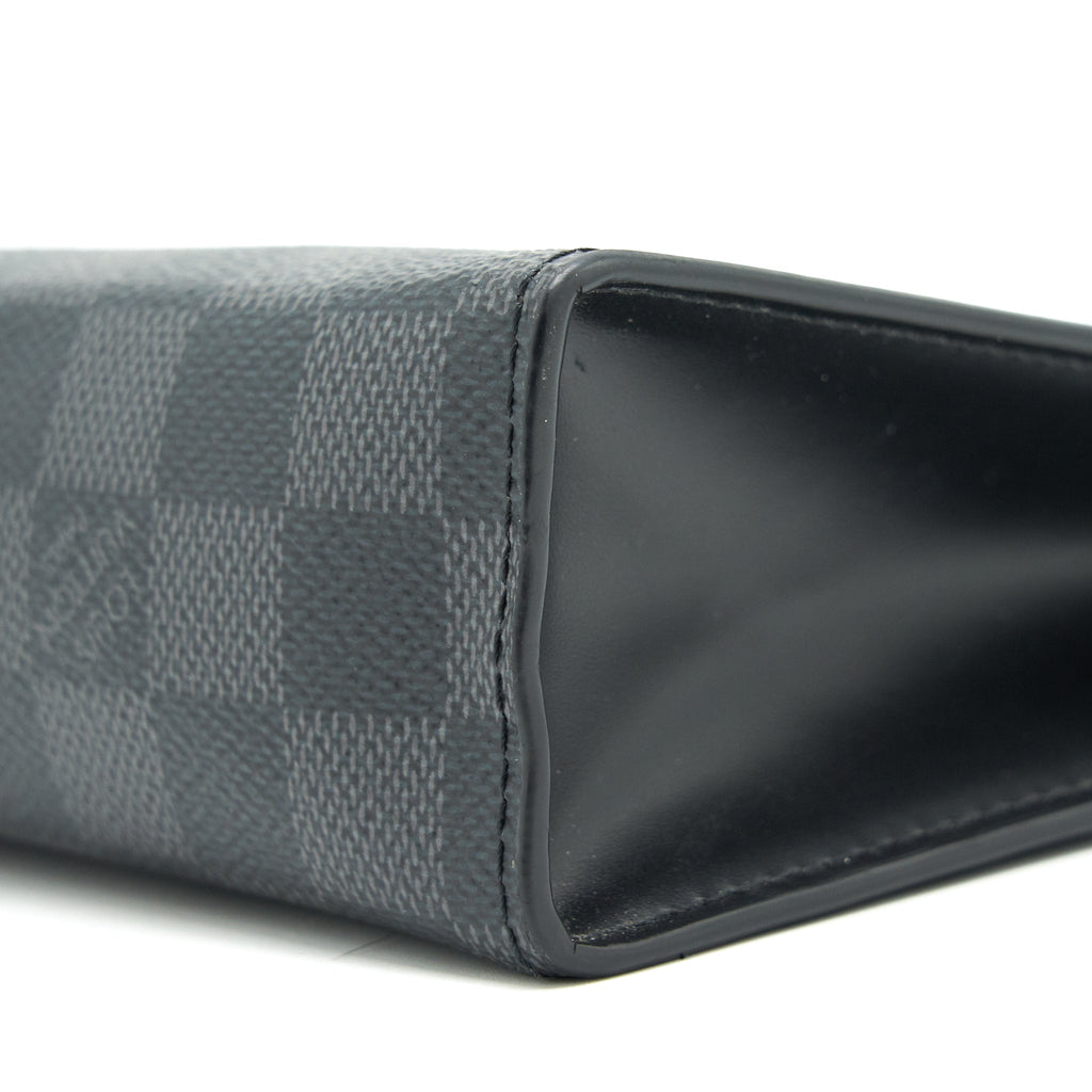 LOUIS VUITTON POCHETTE VOYAGE DAMIER GRAPHITE
