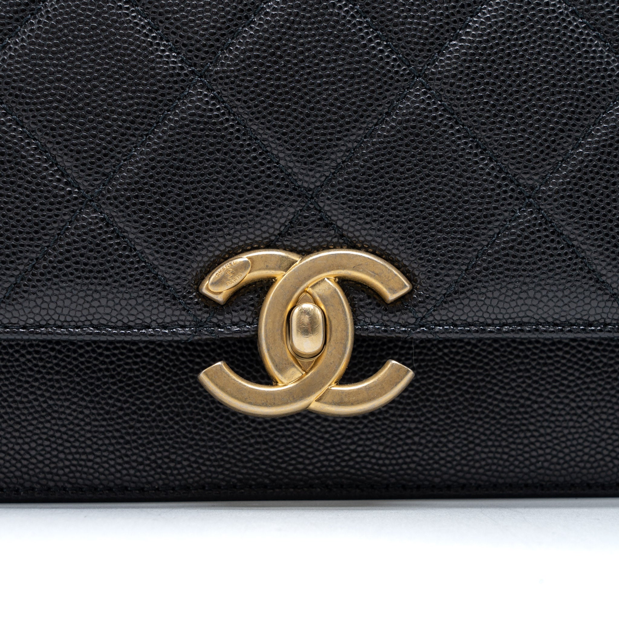 CHANEL MESSENGER BAG CAVIAR BLACK BRUSHED GHW (MICROCHIP)