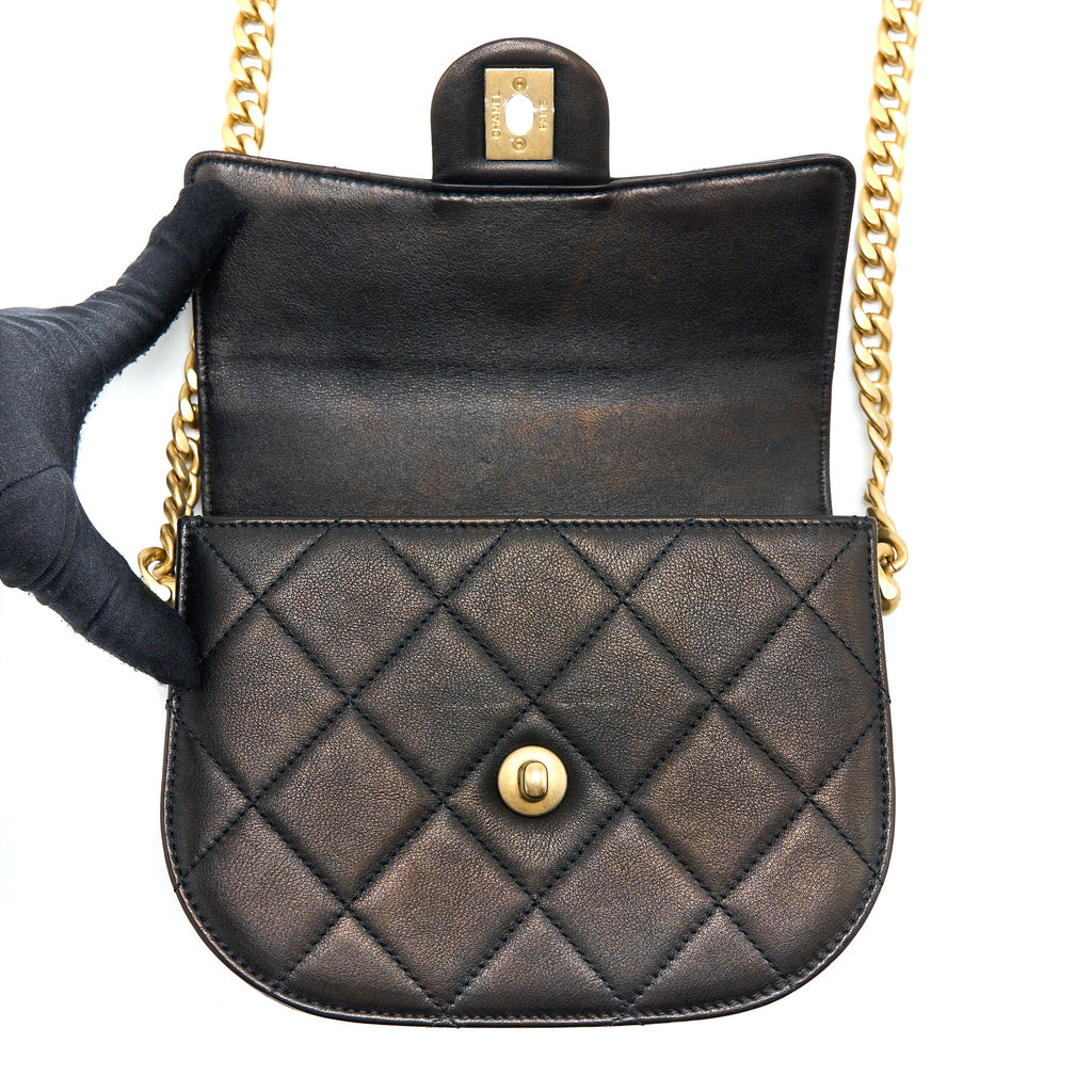 CHANEL 21S MOON MESSENGER BAG CALFSKIN BLACK GHW