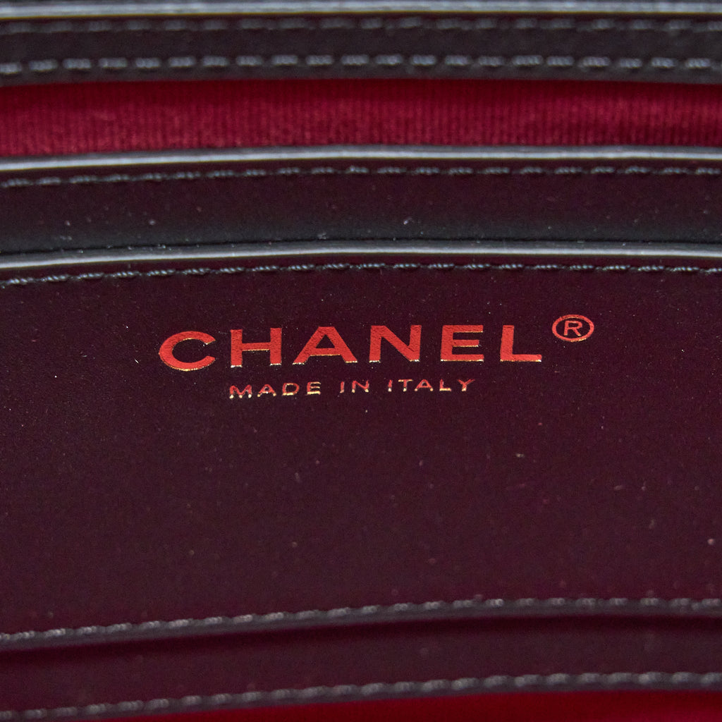 CHANEL 23P MINI FLAP BACKPACK CAVIAR BLACK LGHW (MICROCHIP)