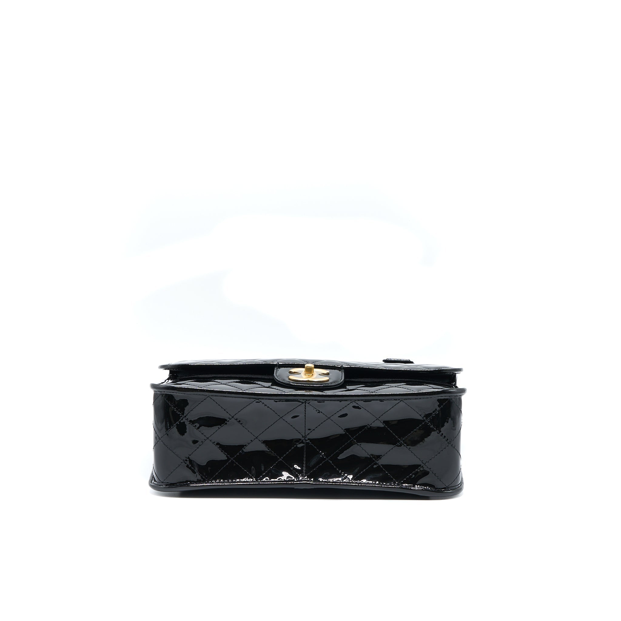 CHANEL 22K LARGE BACKPACK PATENT BLACK BRUSHED GHW (MICROCHIP)