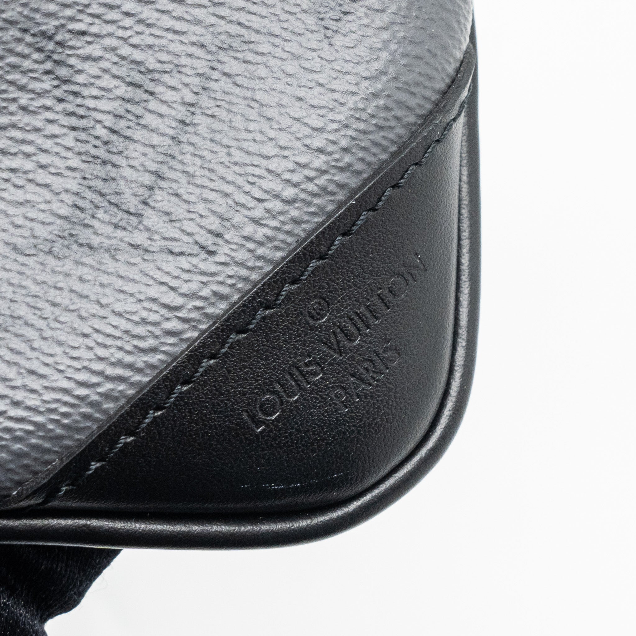 LOUIS VUITTON TRIO MESSENGER BAG MONOGRAM ECLIPSE SHW