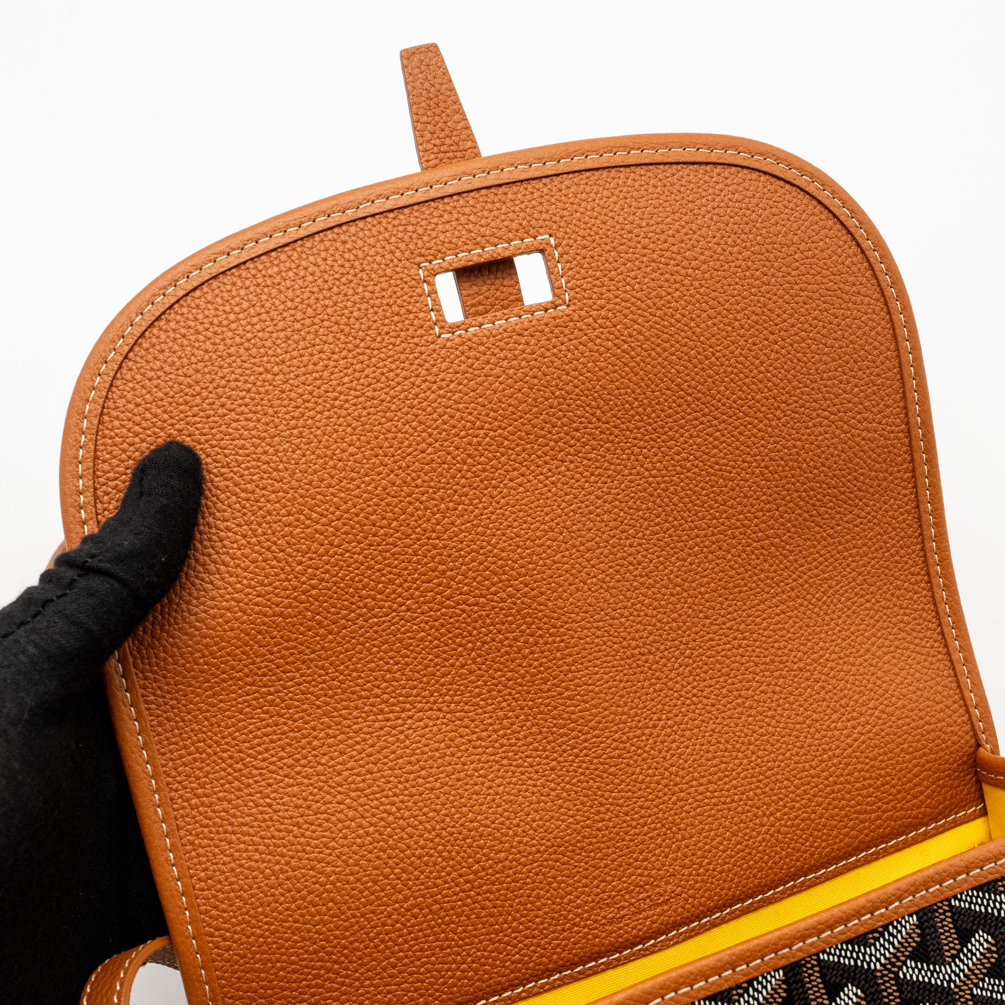 GOYARD BELVEDERE PM MESSENGER BAG GOYARDLINE CANVAS/CALFSKIN BLACK/TAN SHW