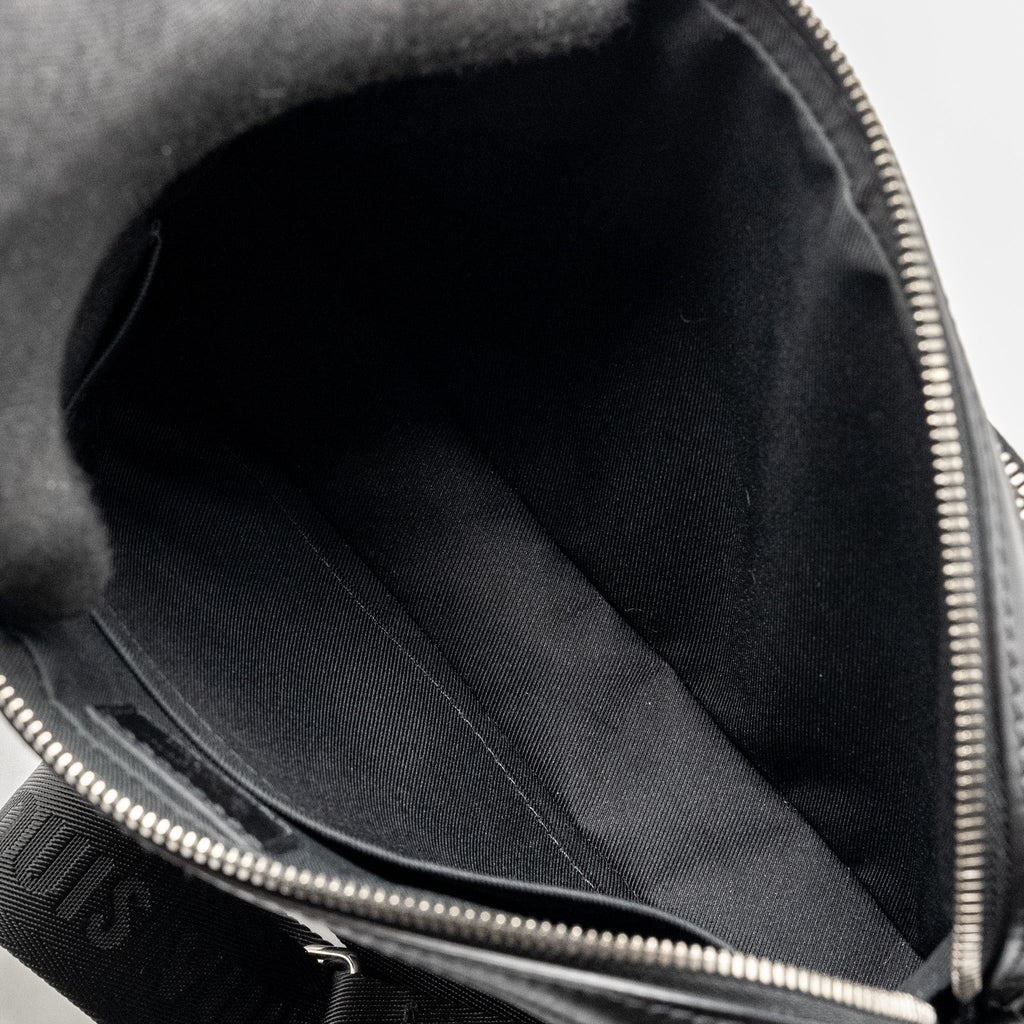 LOUIS VUITTON TRIO MESSANGER MONOGRAM ECLIPSE CANVAS BLACK/GREY WITH BLACK HARDWARE