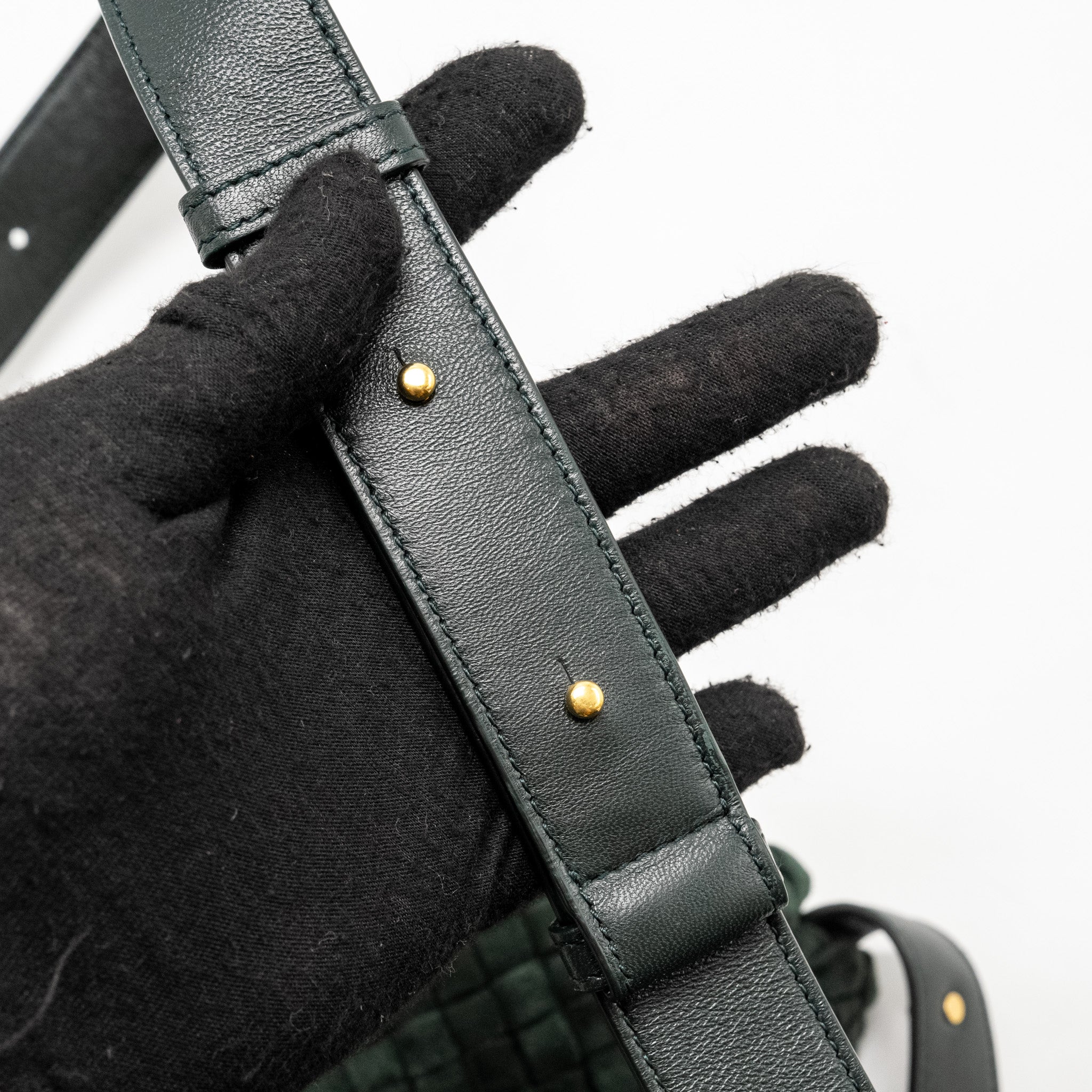 BOTTEGA VENETA COBBLE MESSENGER BAG INTRECCIATO-WOVEN PADDED SUEDE DARK GREEN GHW