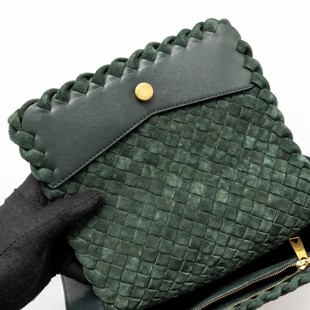 BOTTEGA VENETA COBBLE MESSENGER BAG INTRECCIATO-WOVEN PADDED SUEDE DARK GREEN GHW