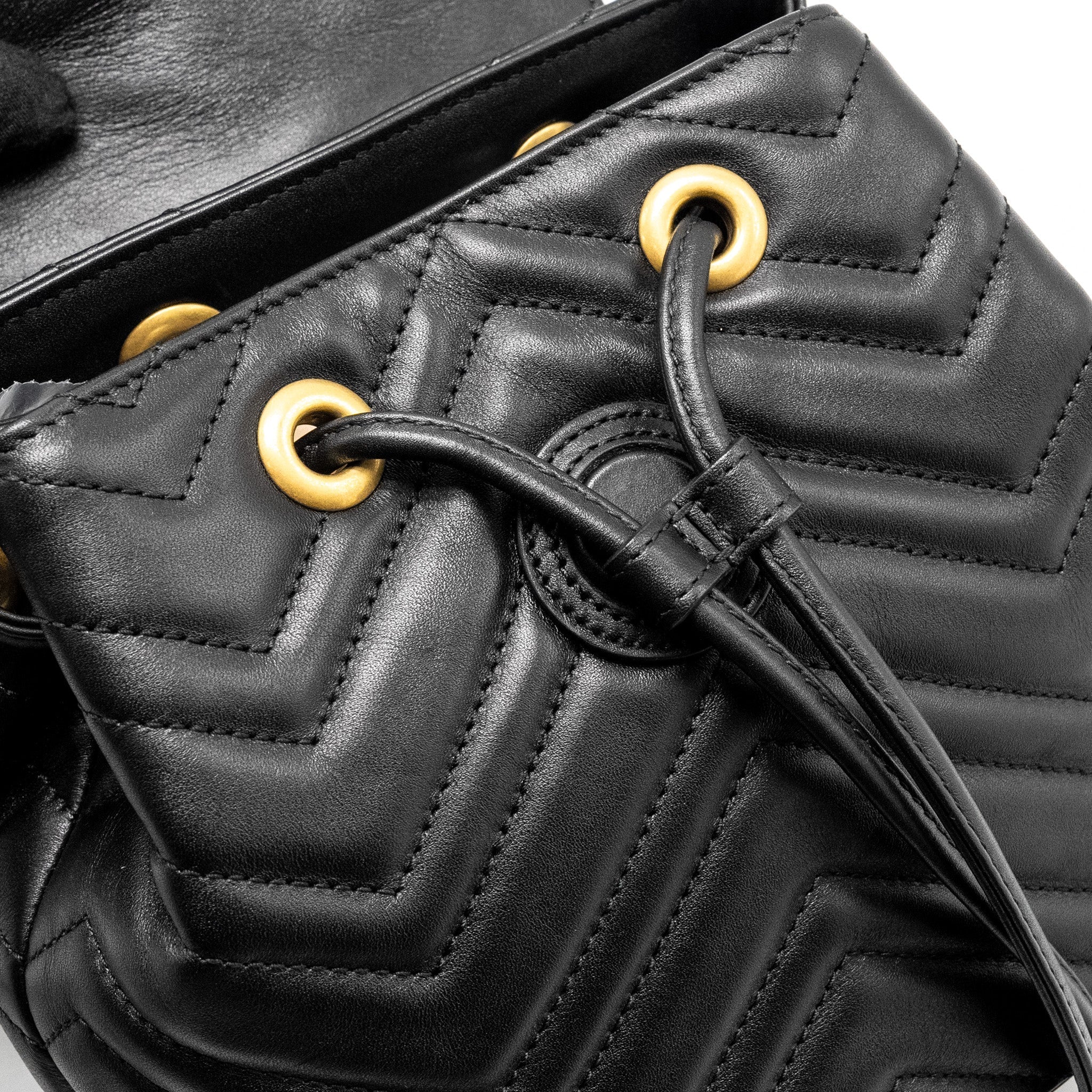 GUCCI GG MARMONT BACKPACK CALFSKIN BLACK GHW