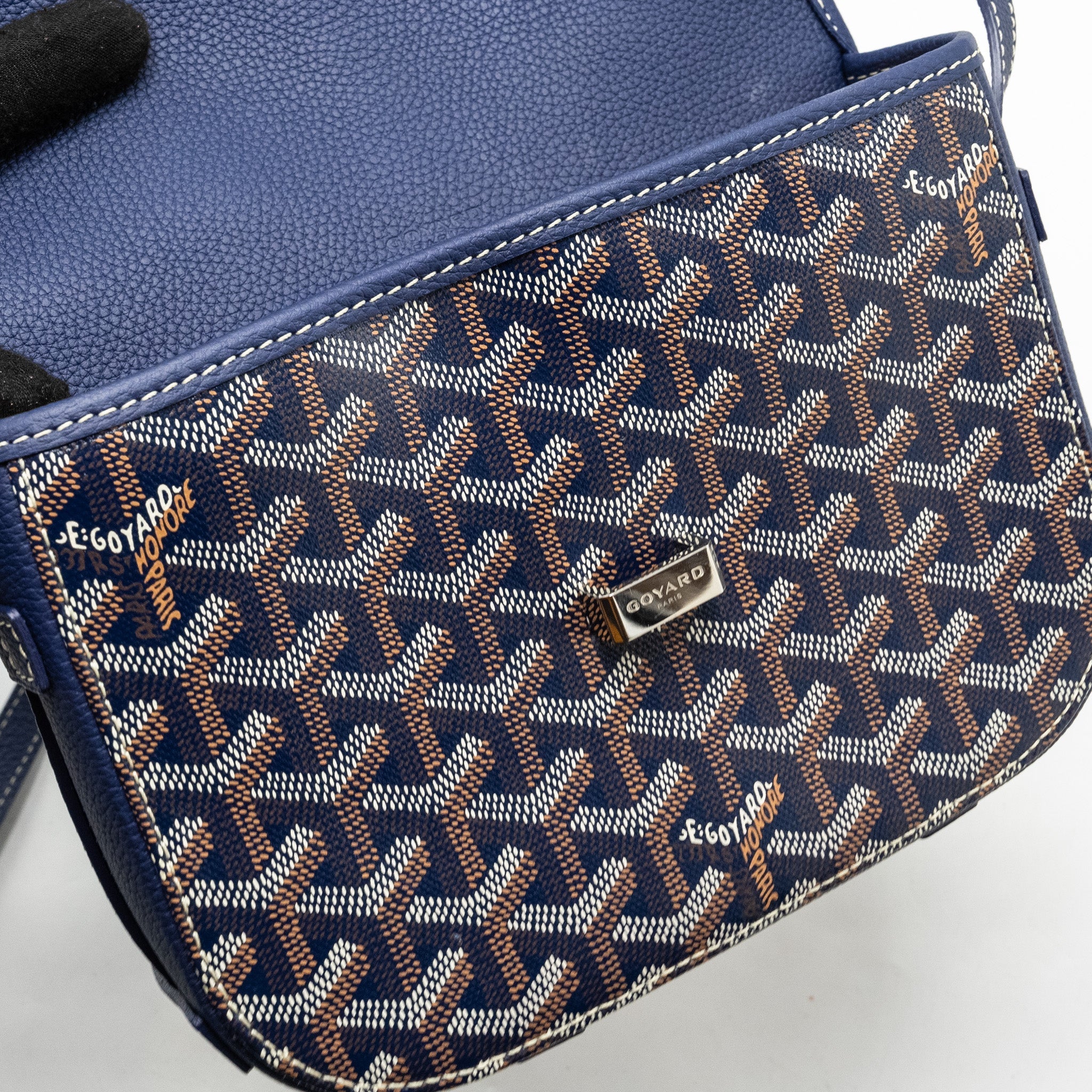 GOYARD BELVEDERE PM MESSENGER BAG GOYARDINE CANVAS/CALFSKIN NAVY SHW