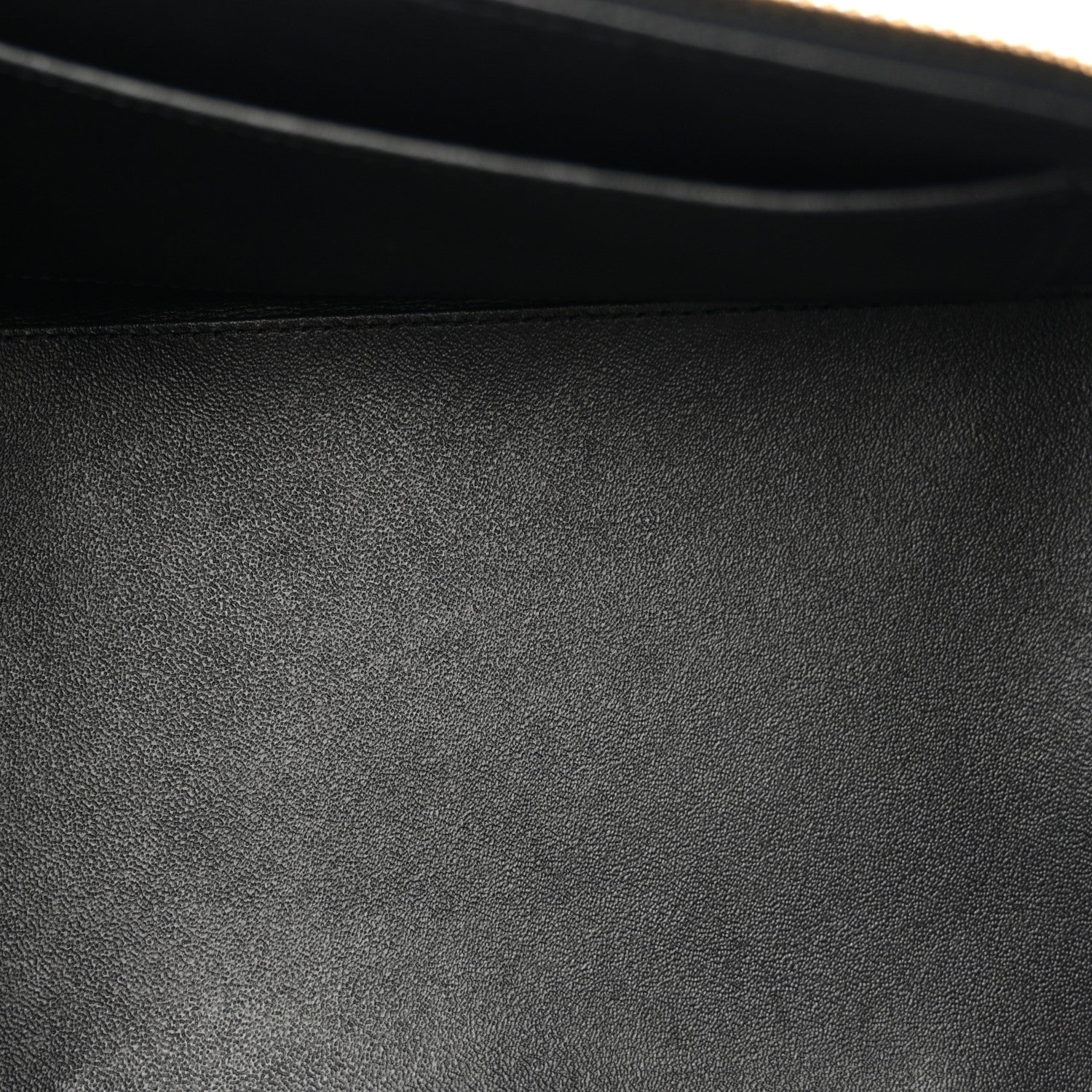 LAMBSKIN FLAT QUILTED KNOCK ON WOOD LARGE VANITY CASE BLACK