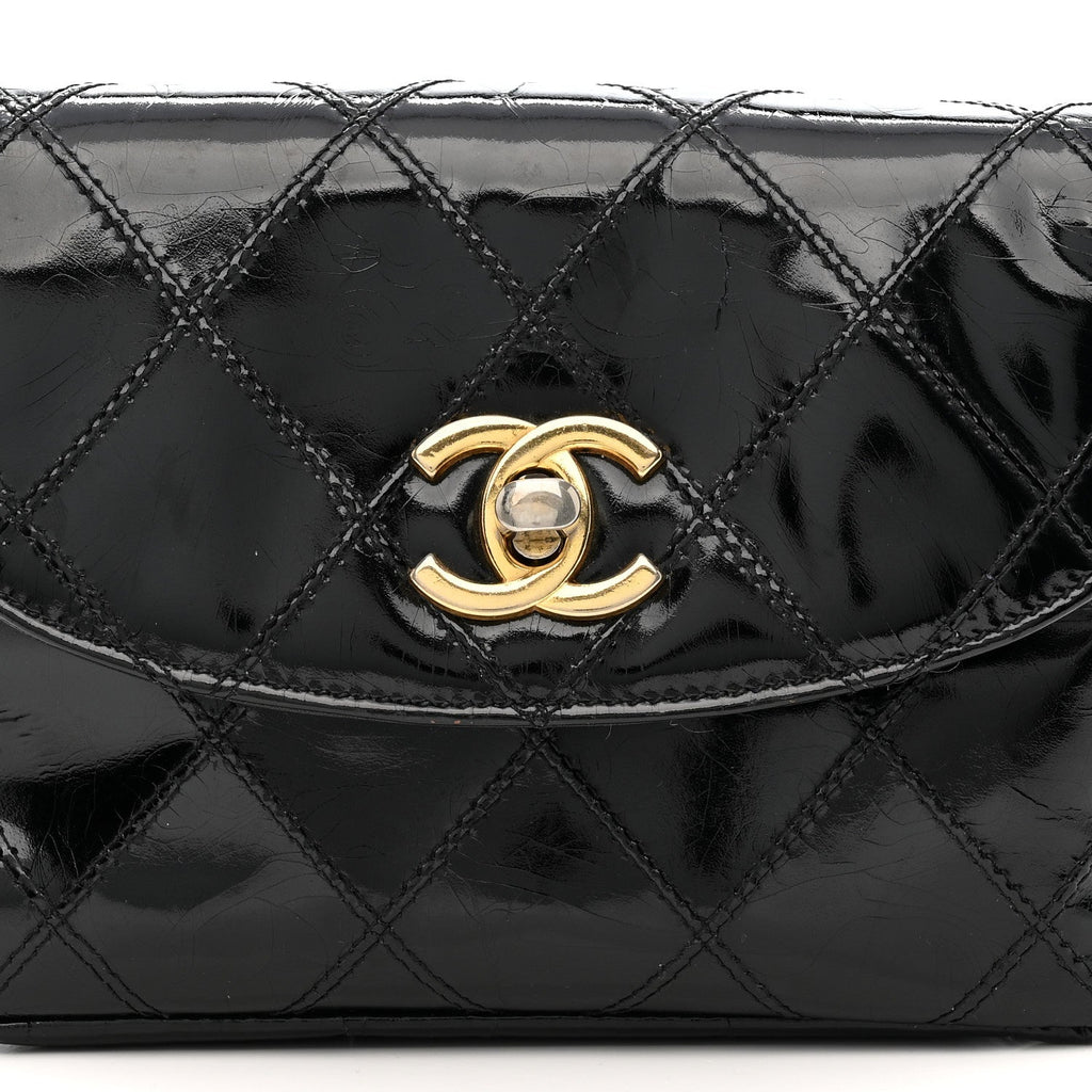 PATENT FLAP WAIST BELT BAG BLACK