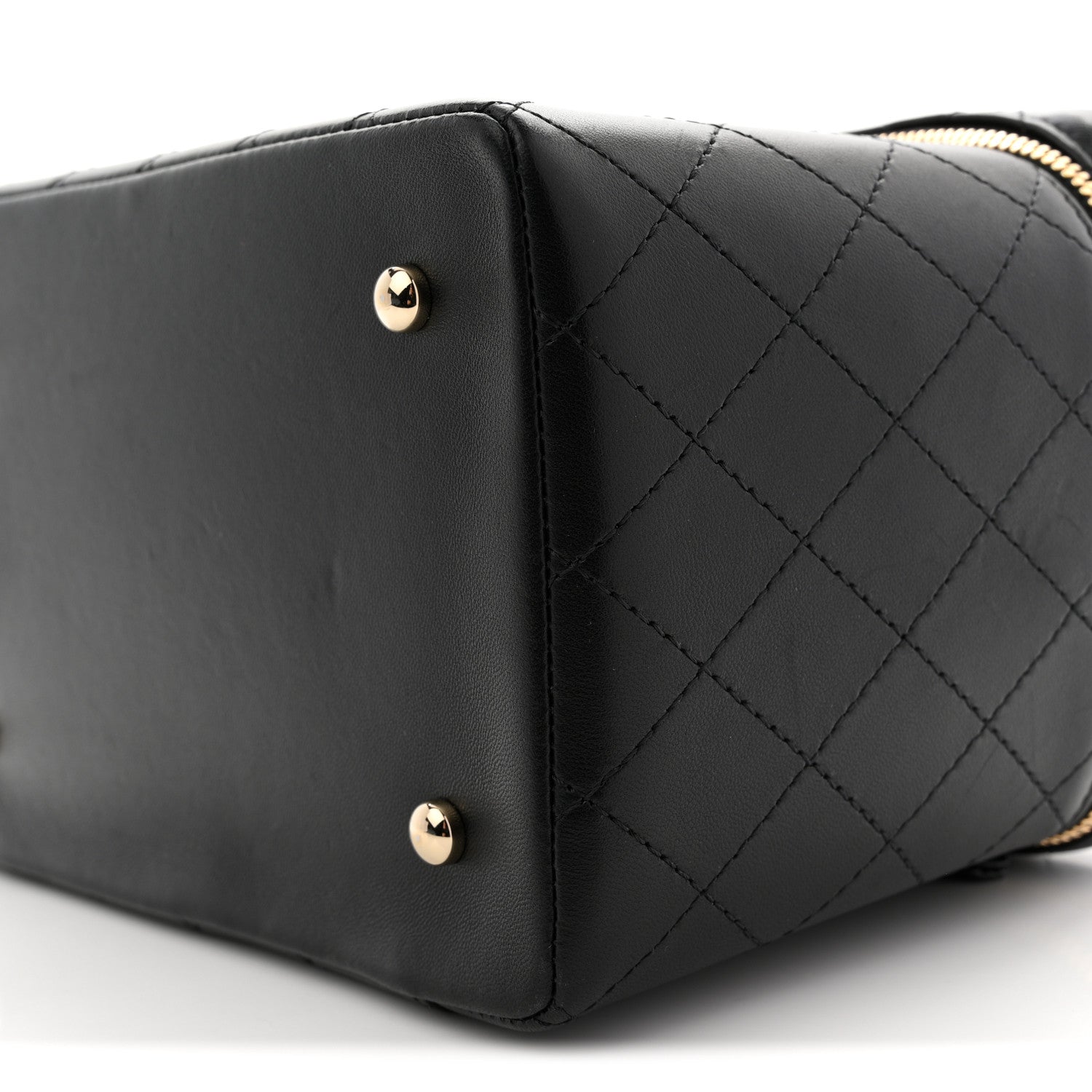 LAMBSKIN FLAT QUILTED KNOCK ON WOOD LARGE VANITY CASE BLACK