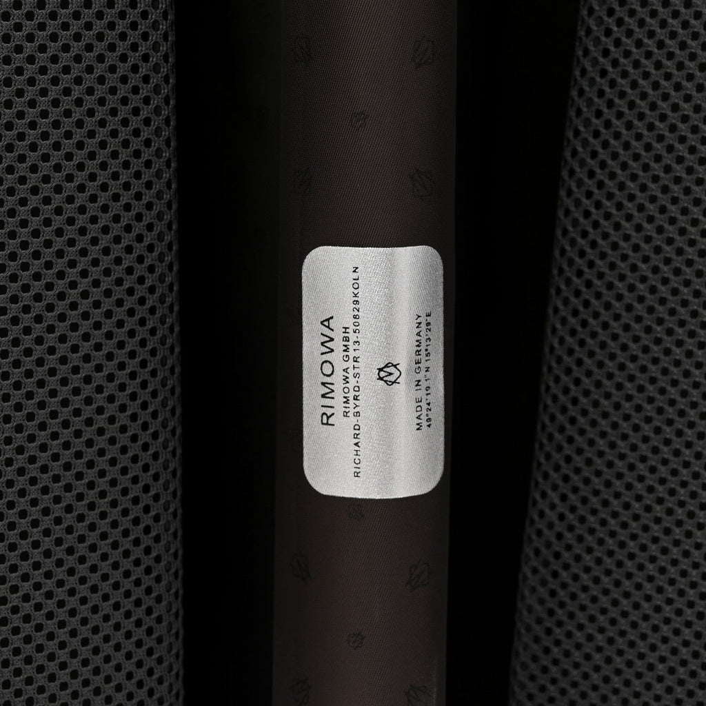 ALUMINUM ORIGINAL CHECK-IN M TITANIUM