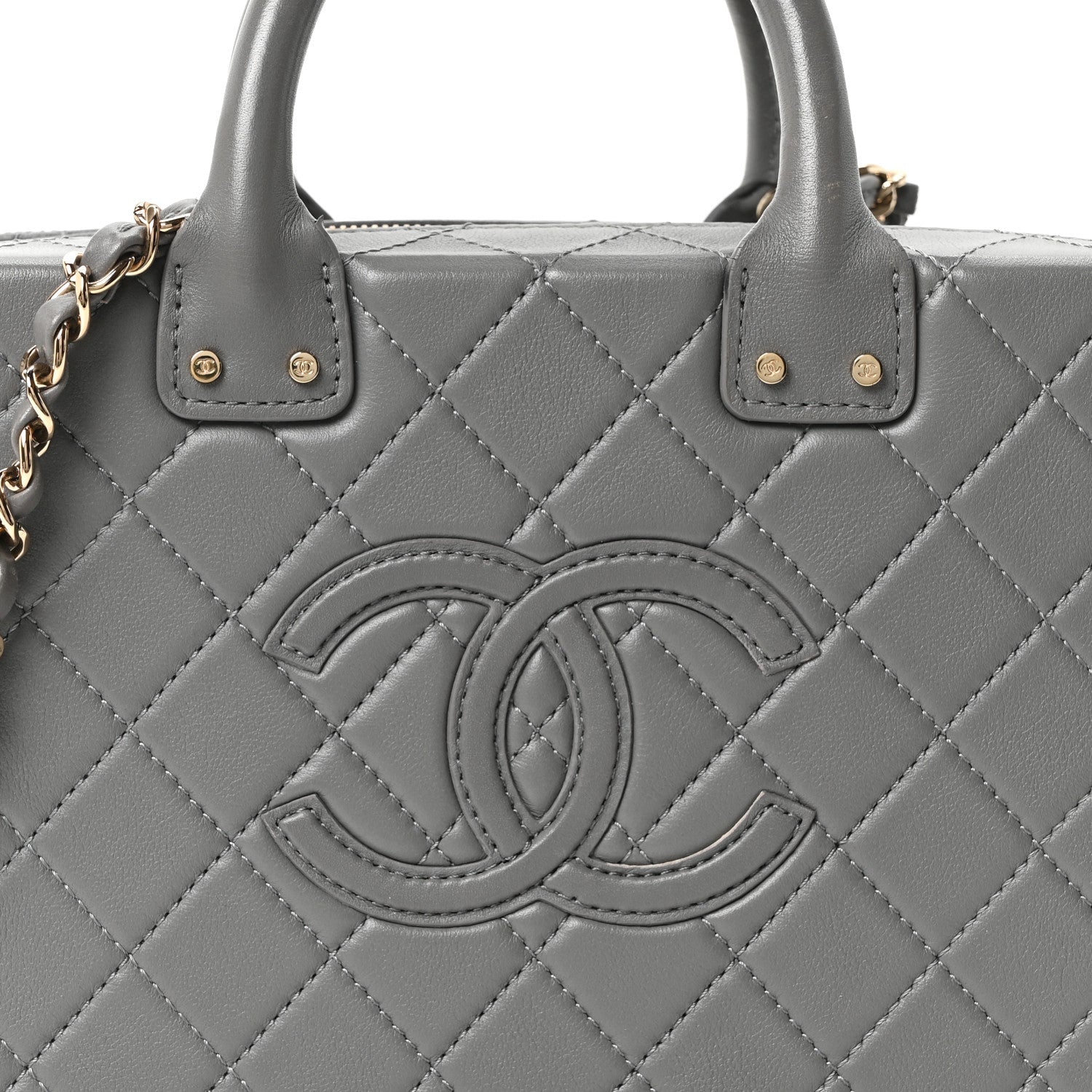 CALFSKIN QUILTED STUDDED SQUARE VANITY CASE GREY