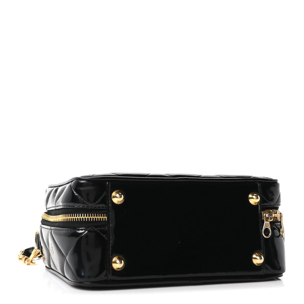 PATENT QUILTED VANITY CASE BLACK