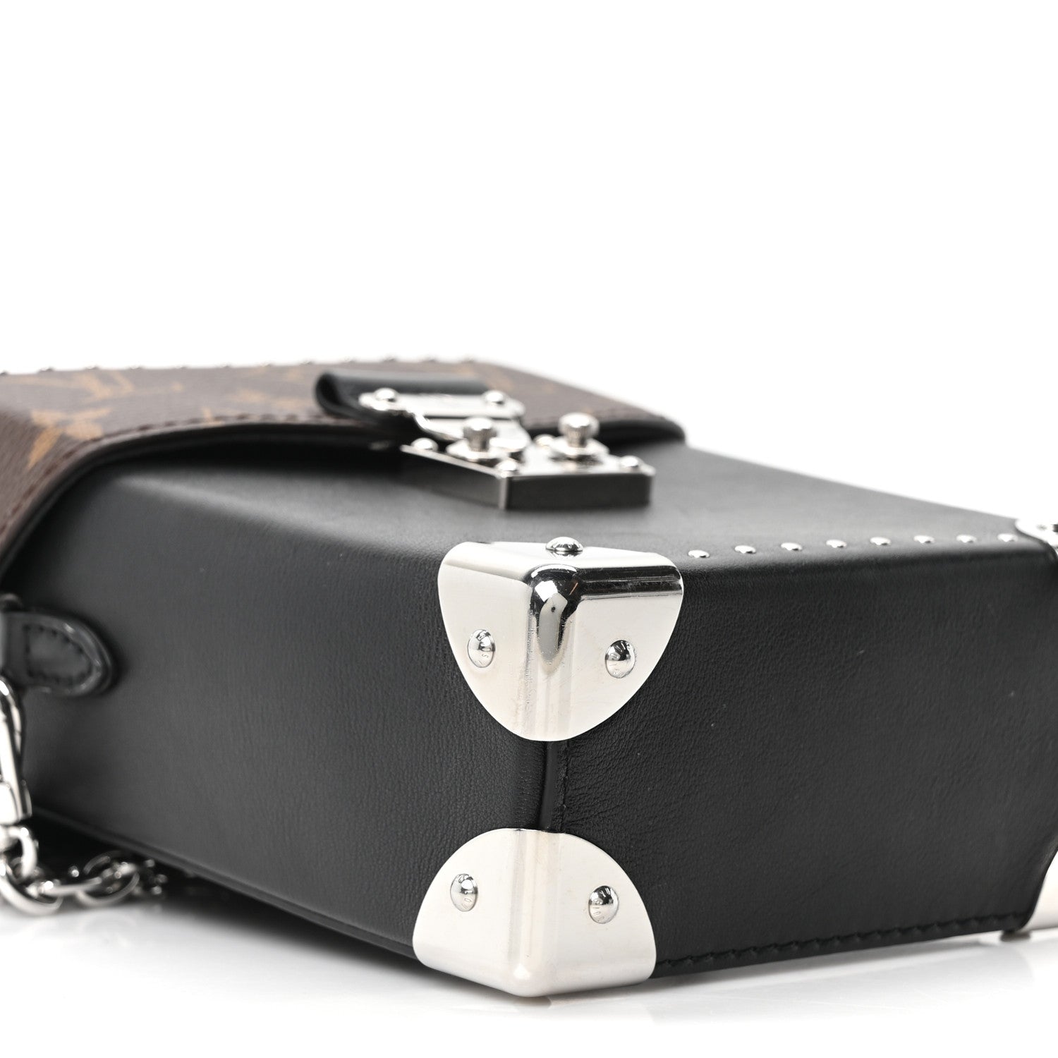 CALFSKIN MONOGRAM CAMERA BOX VIBE BLACK