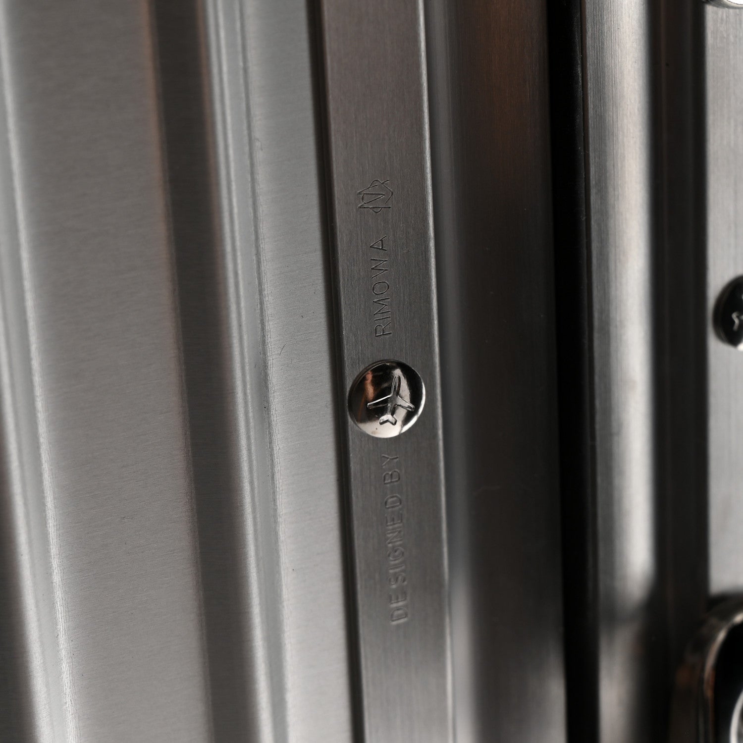 Rimowa Aluminum Classic Check-In M Silver