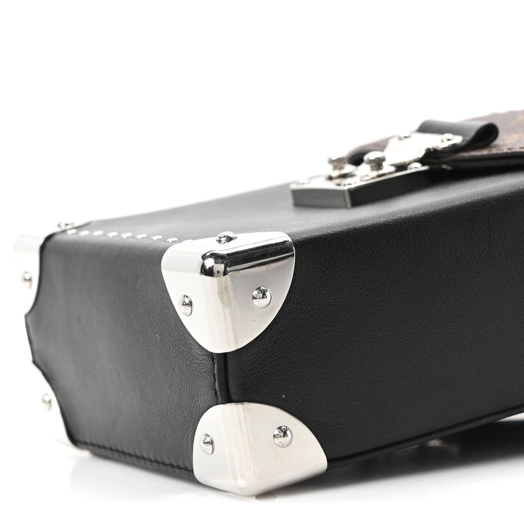 CALFSKIN MONOGRAM CAMERA BOX VIBE BLACK