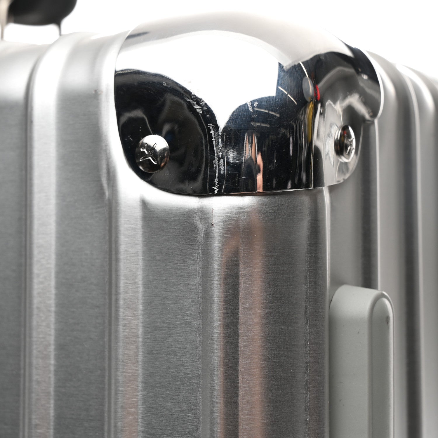 Rimowa Aluminum Classic Check-In M Silver