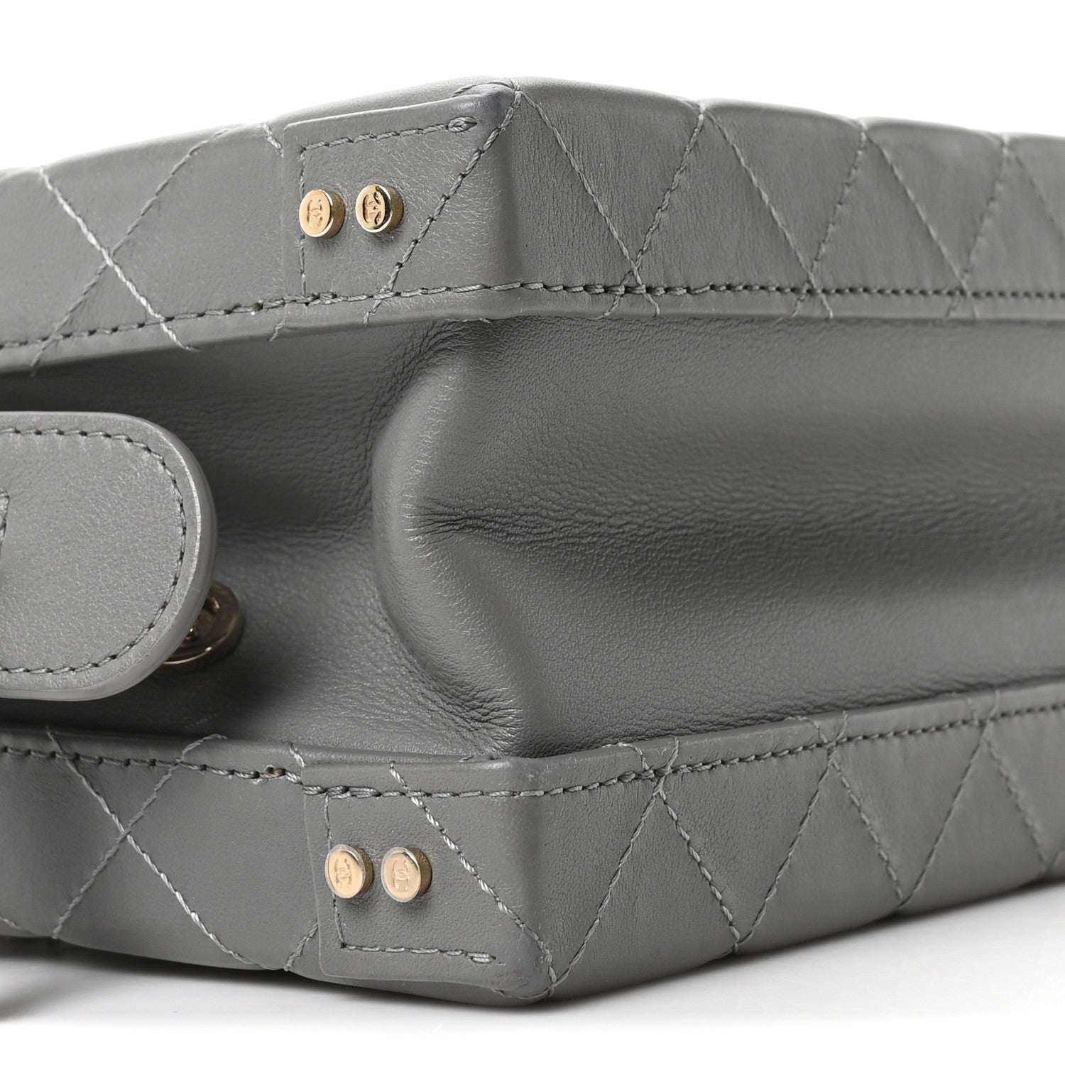 CALFSKIN QUILTED STUDDED SQUARE VANITY CASE GREY