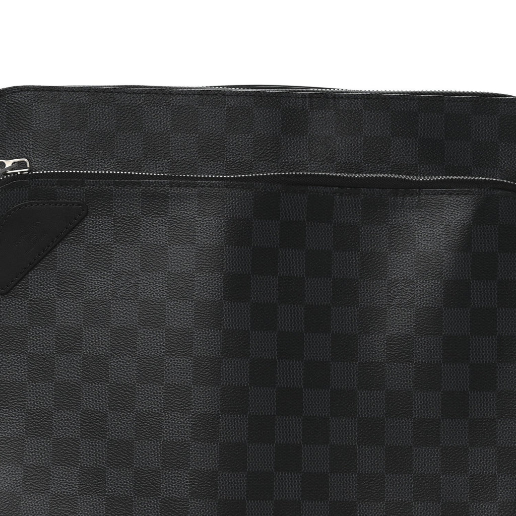 DAMIER GRAPHITE PEGASE TROLLEY CASE
